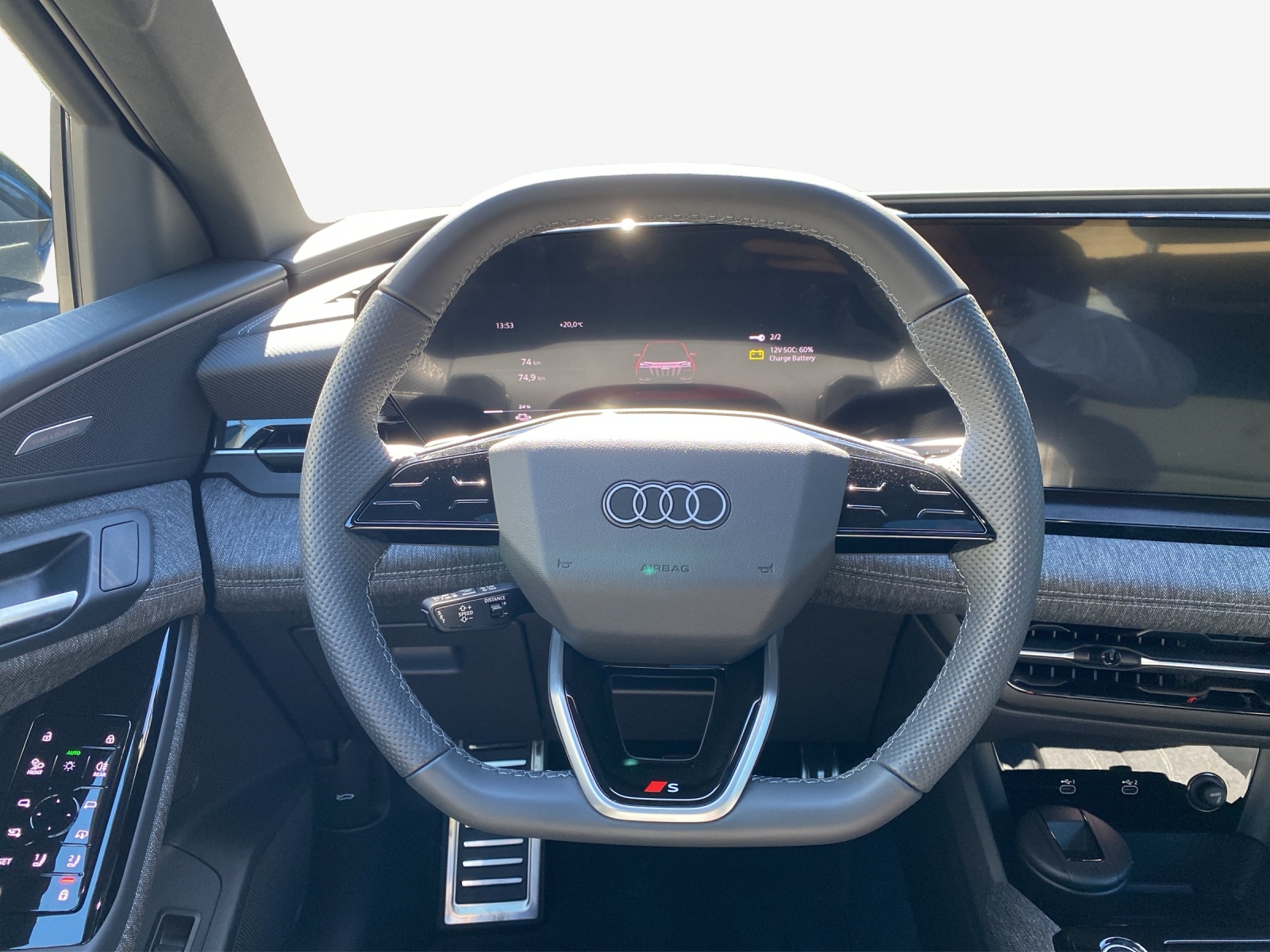 AUDI Q6 e-tron quattro-image-9