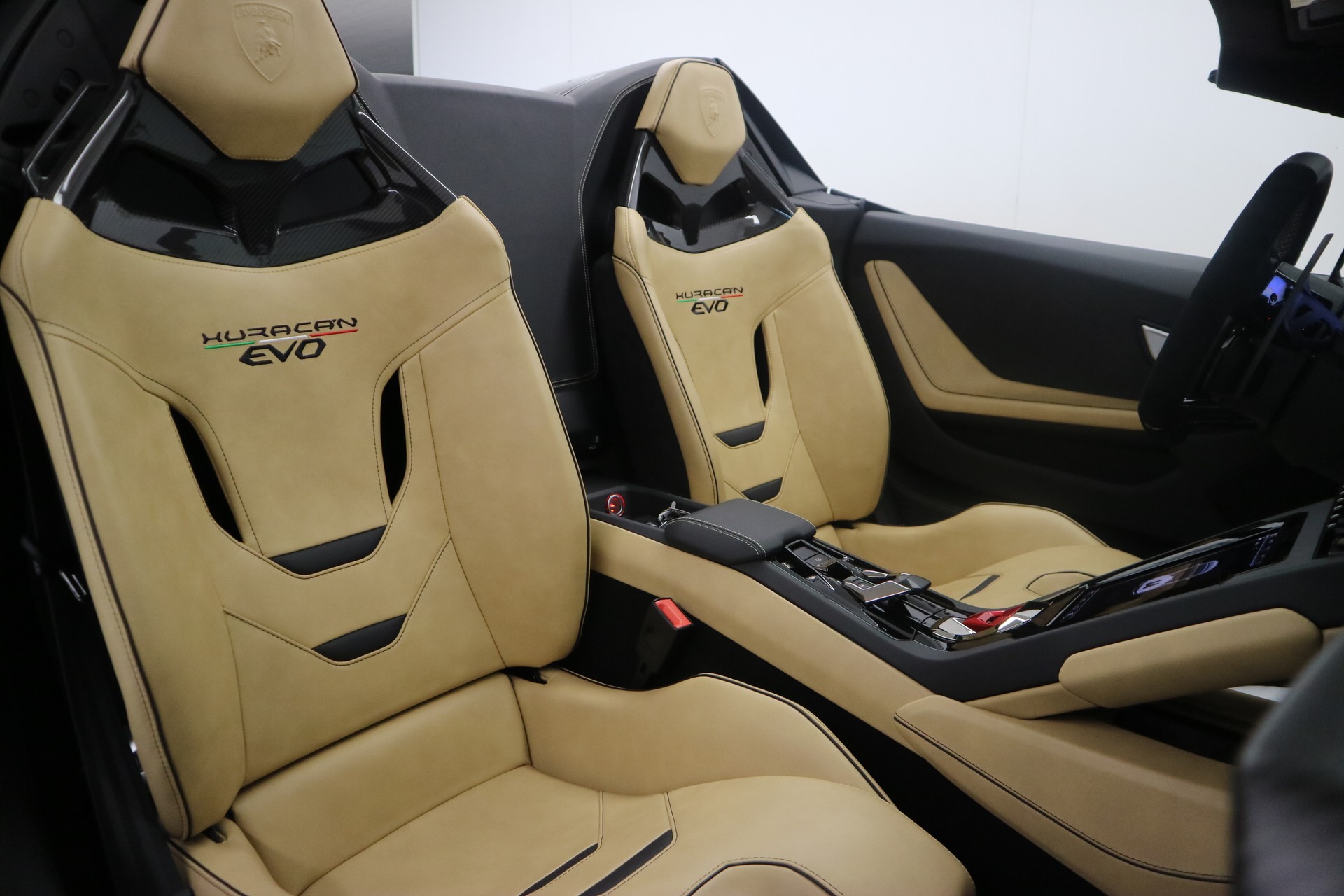 LAMBORGHINI Huracan EVO Spyder DCT-image-6