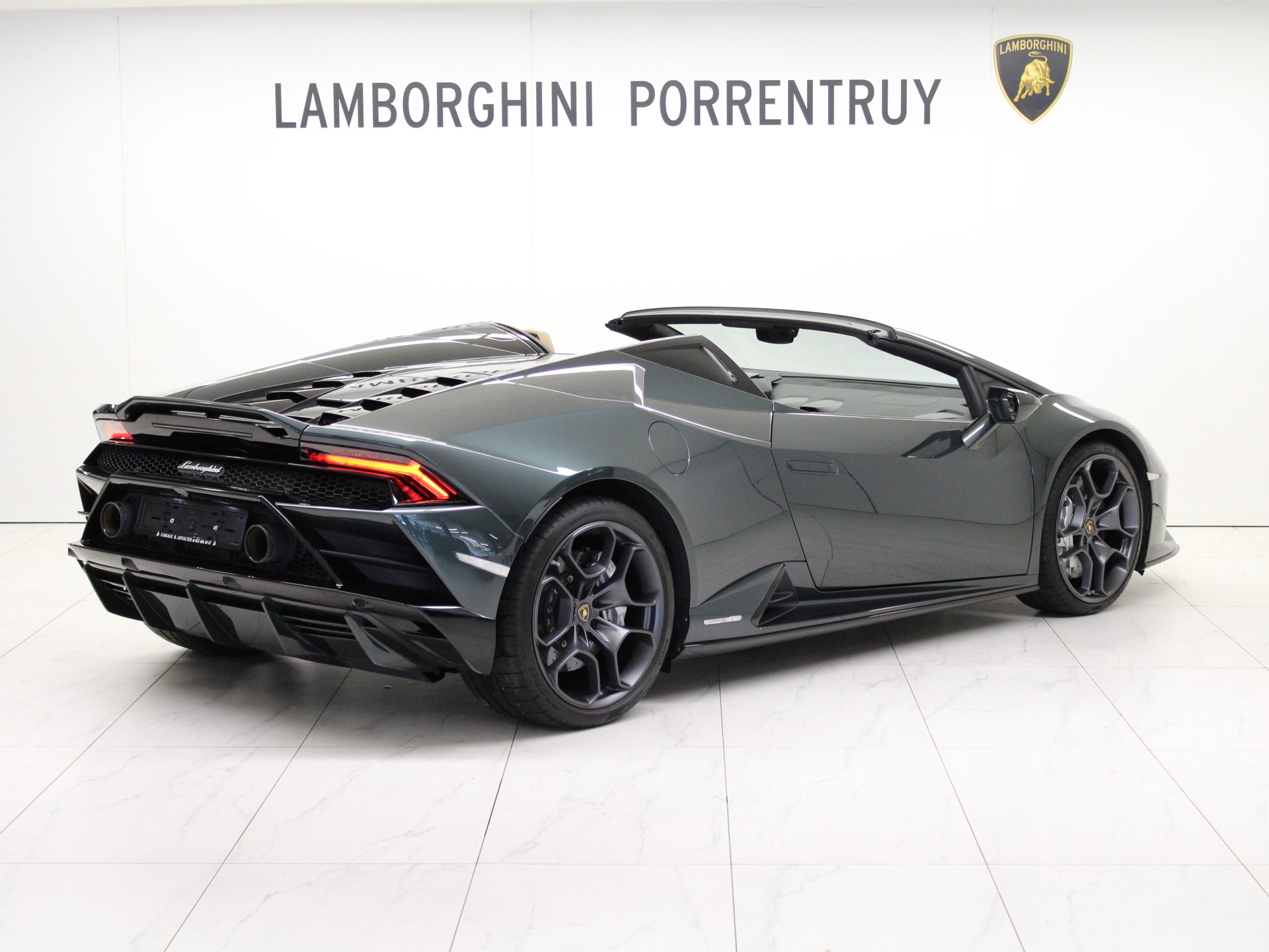 LAMBORGHINI Huracan EVO Spyder DCT-image-2