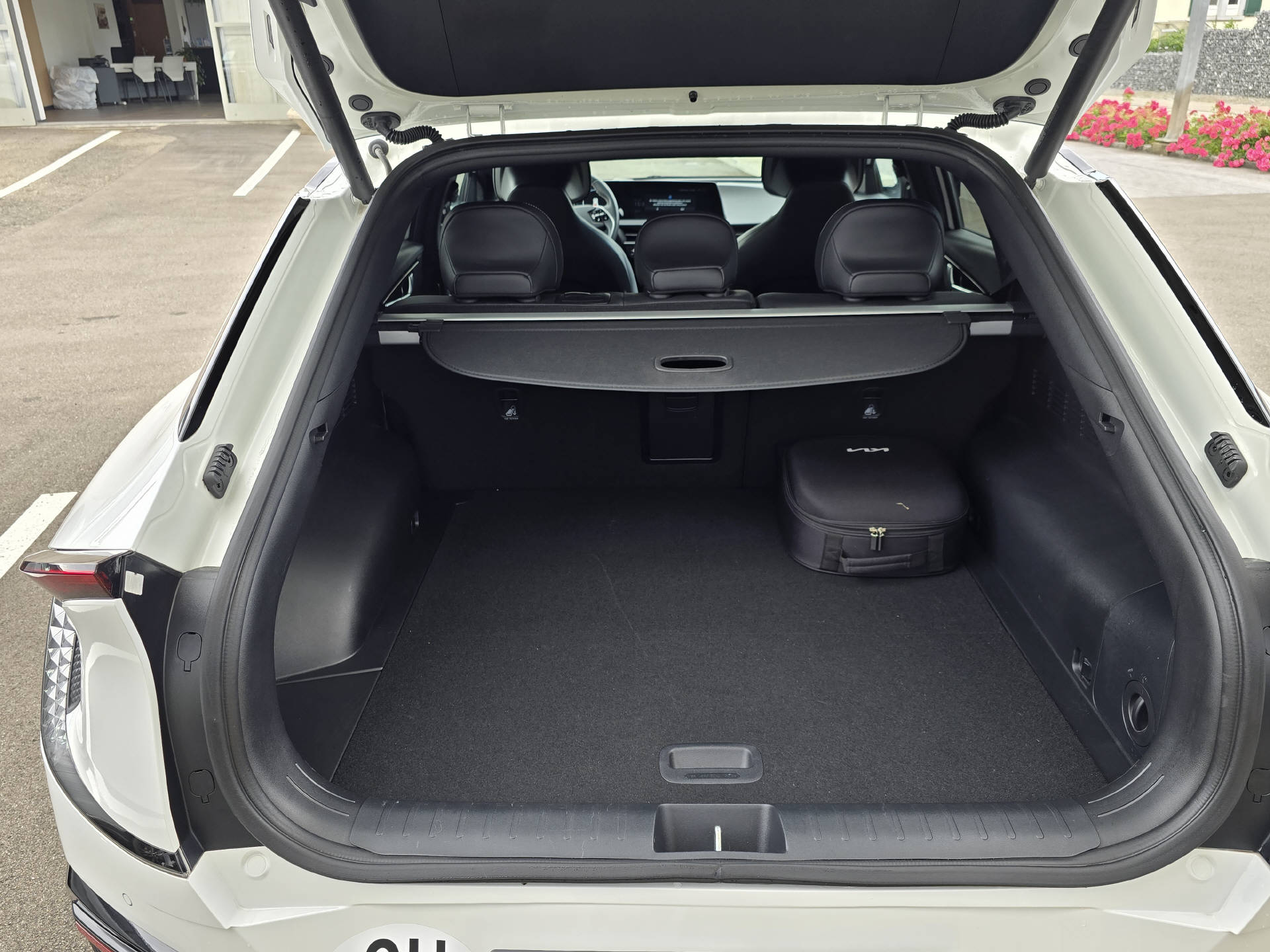 KIA EV6 77 kWh GT-Line 4x4-image-6