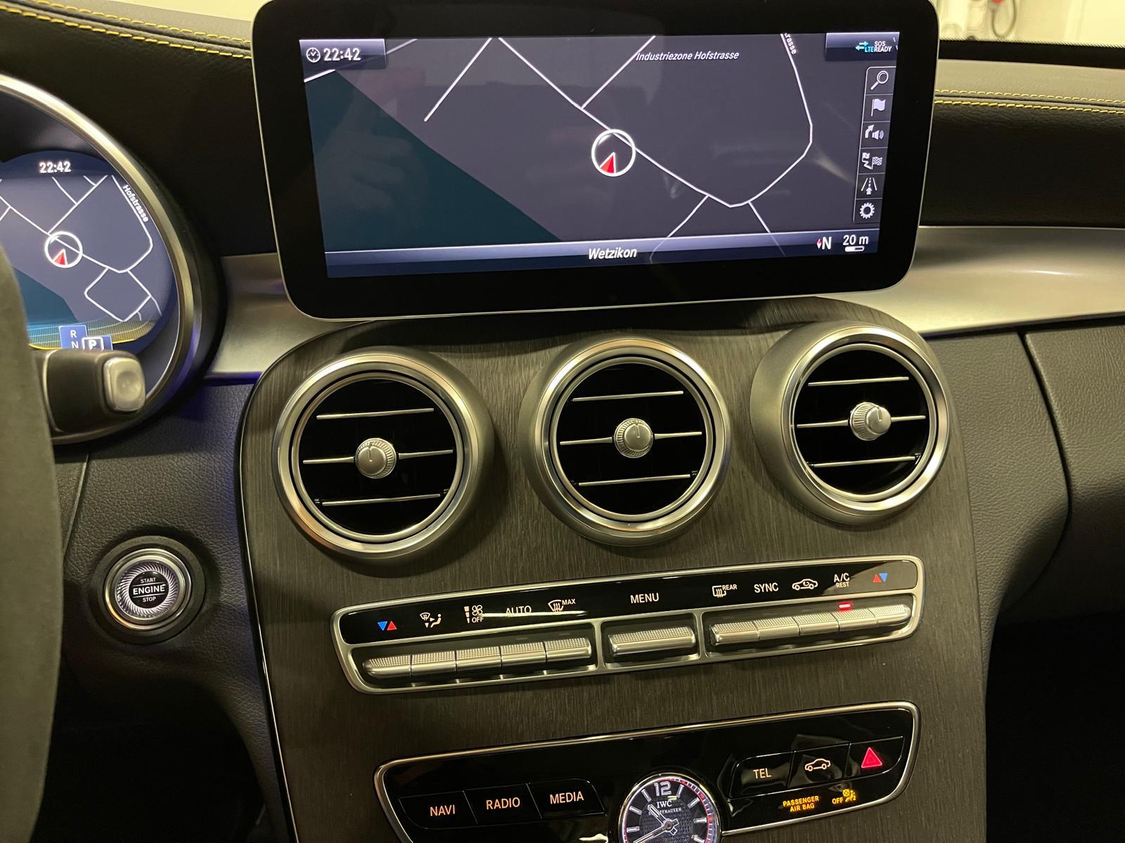 MERCEDES-BENZ C 63 S AMG-image-25