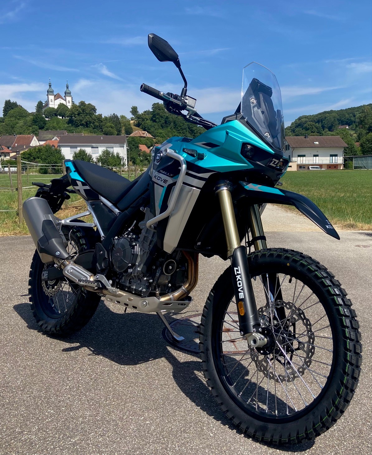 KOVE 800 X RALLY Modell-showroom-element-1