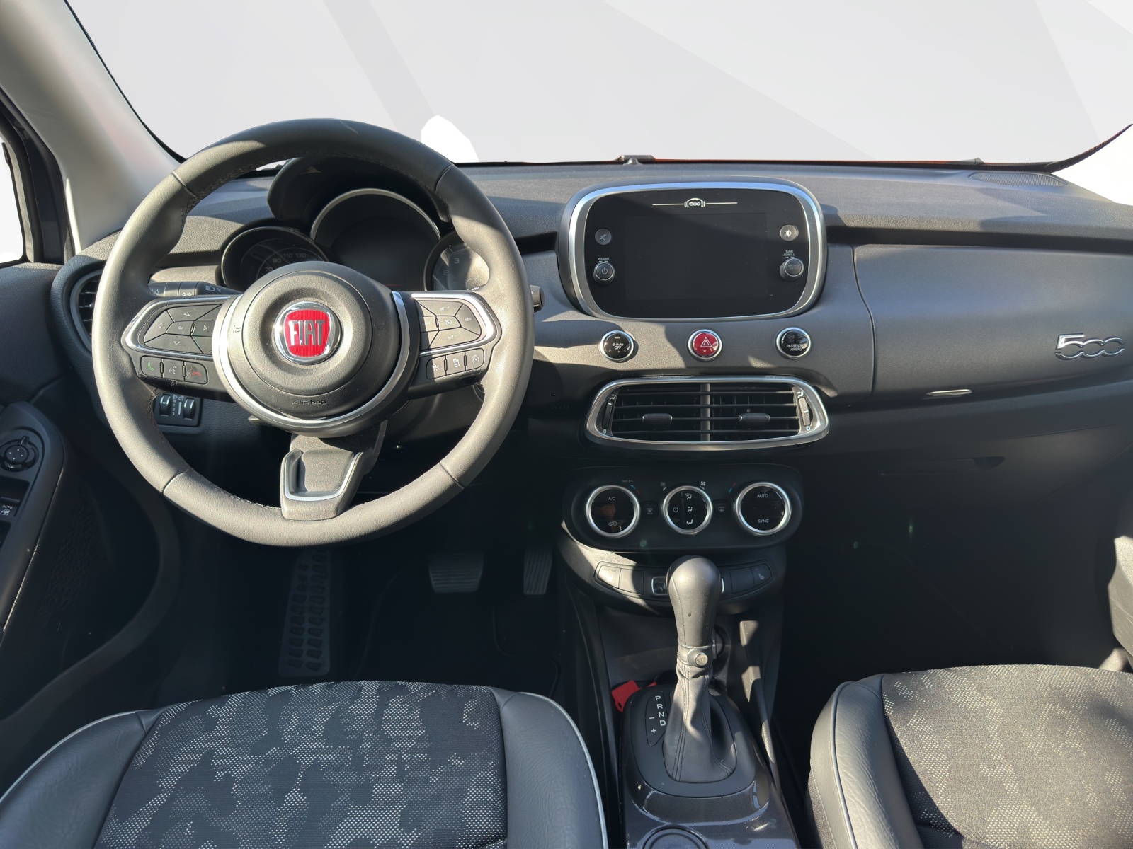 FIAT 500X 1.5 Hybrid Cross-image-10