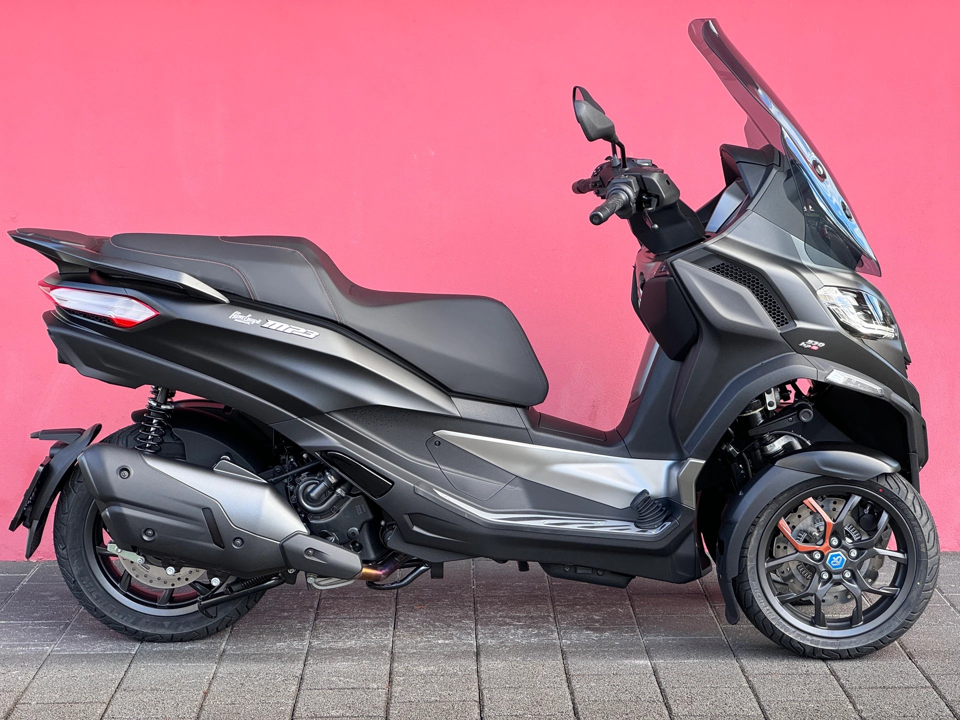 PIAGGIO MP3 530 Exclusive E5+-image-12