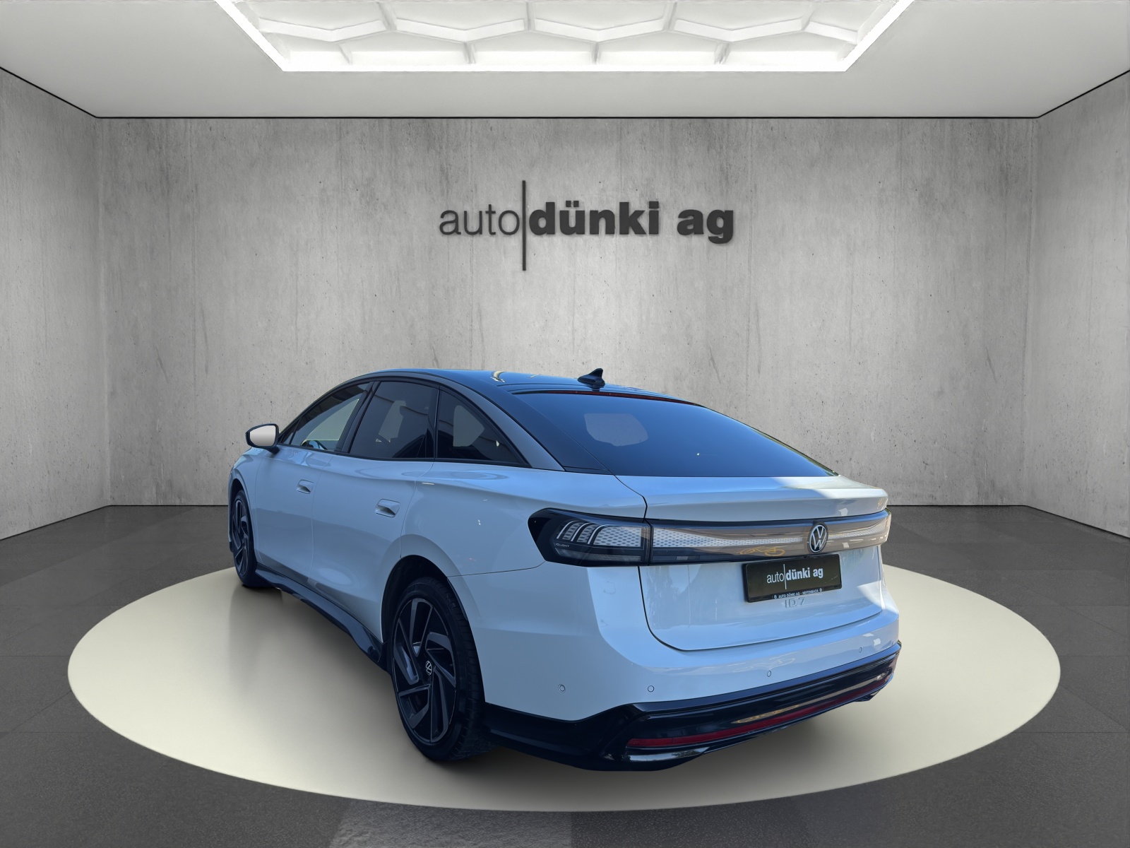 VW ID.7 Pro 77 kWh Pro-image-2