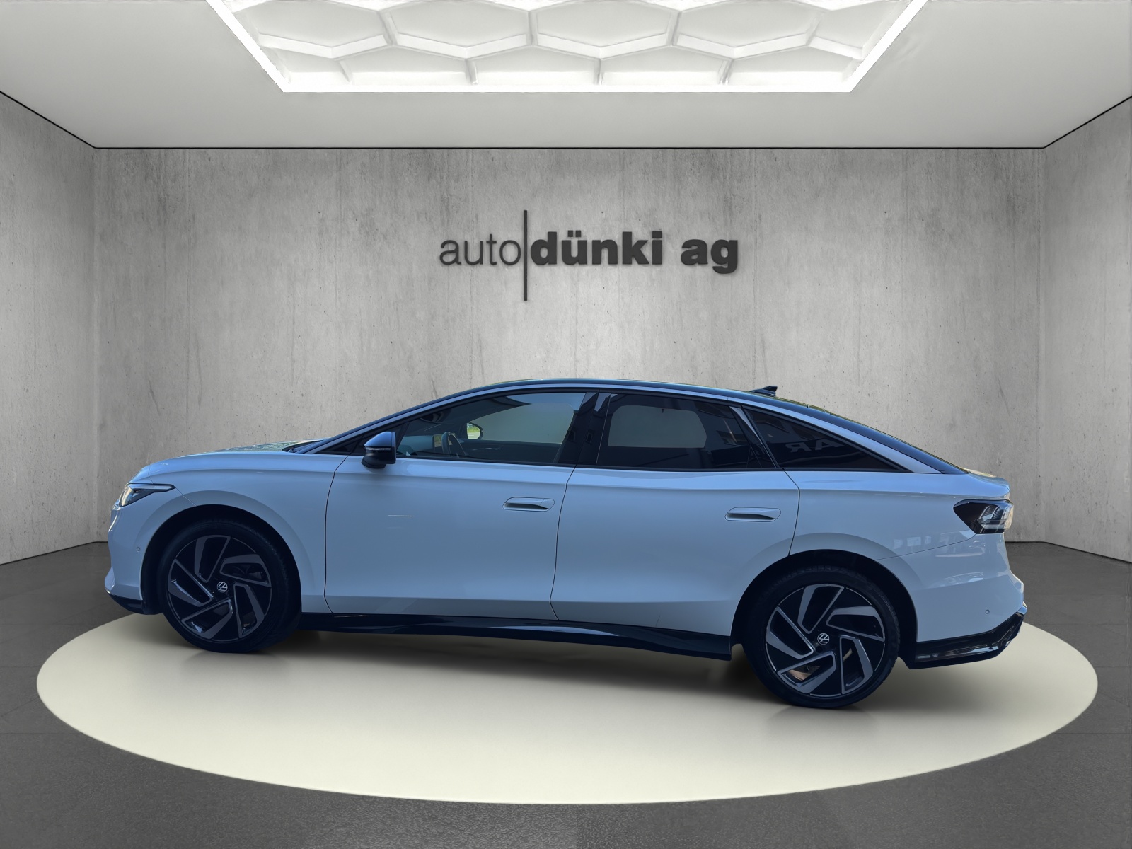 VW ID.7 Pro 77 kWh Pro-image-1