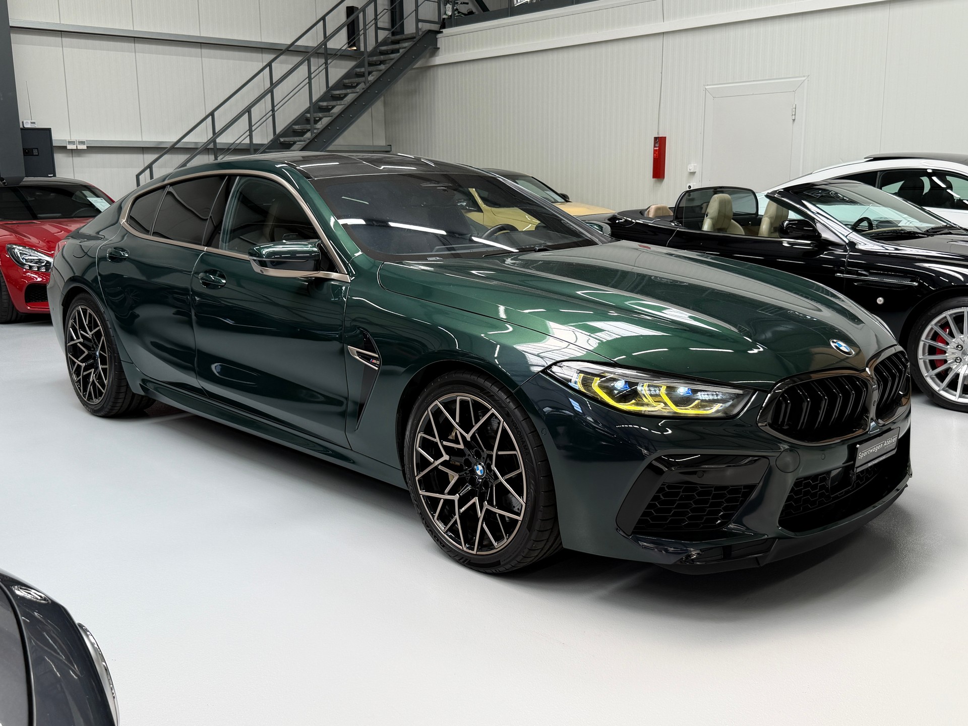 BMW M8 xDrive M Competition First Edition 1/400 "Akrapovic"-image-9