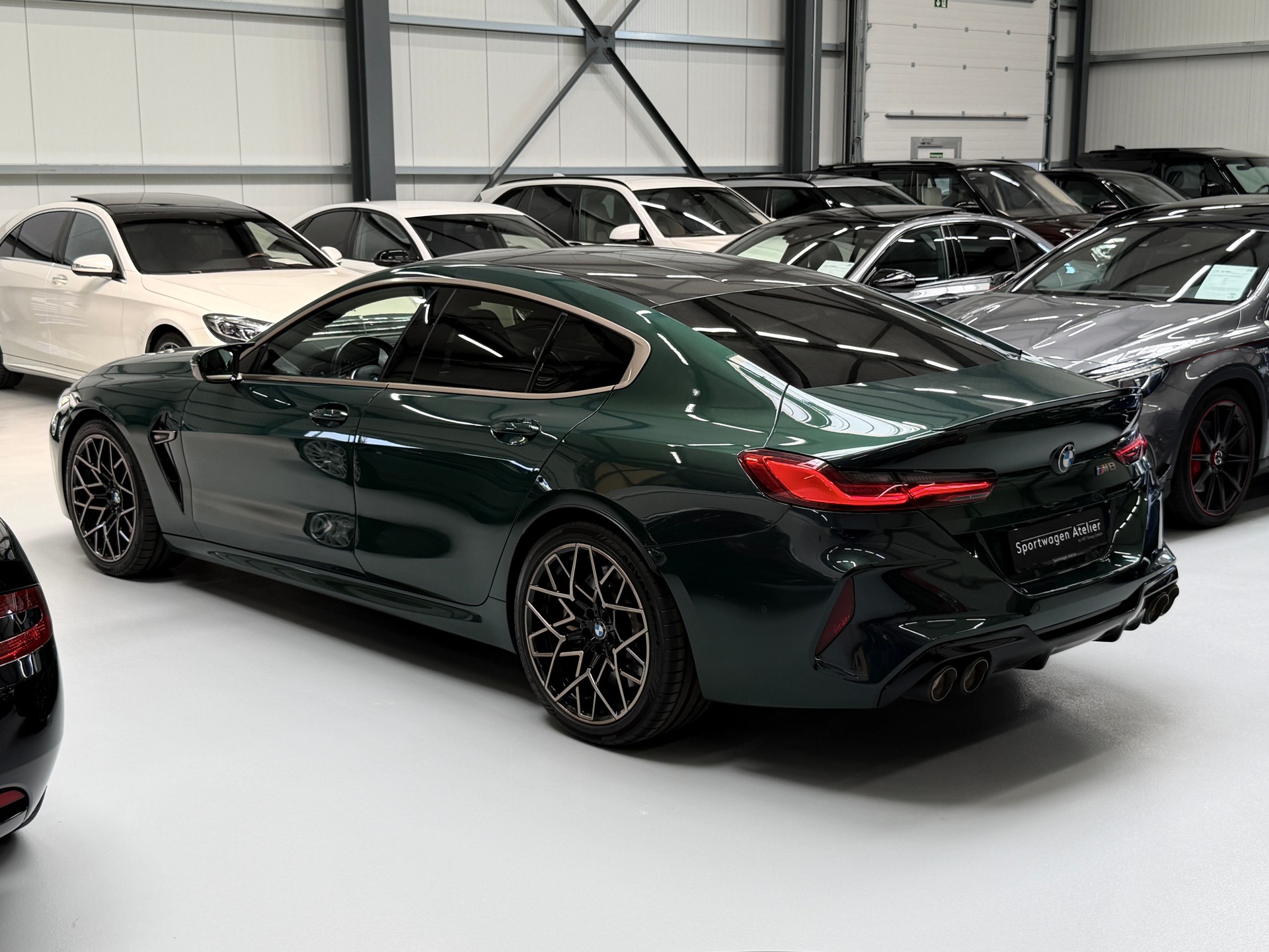 BMW M8 xDrive M Competition First Edition 1/400 "Akrapovic"-image-4