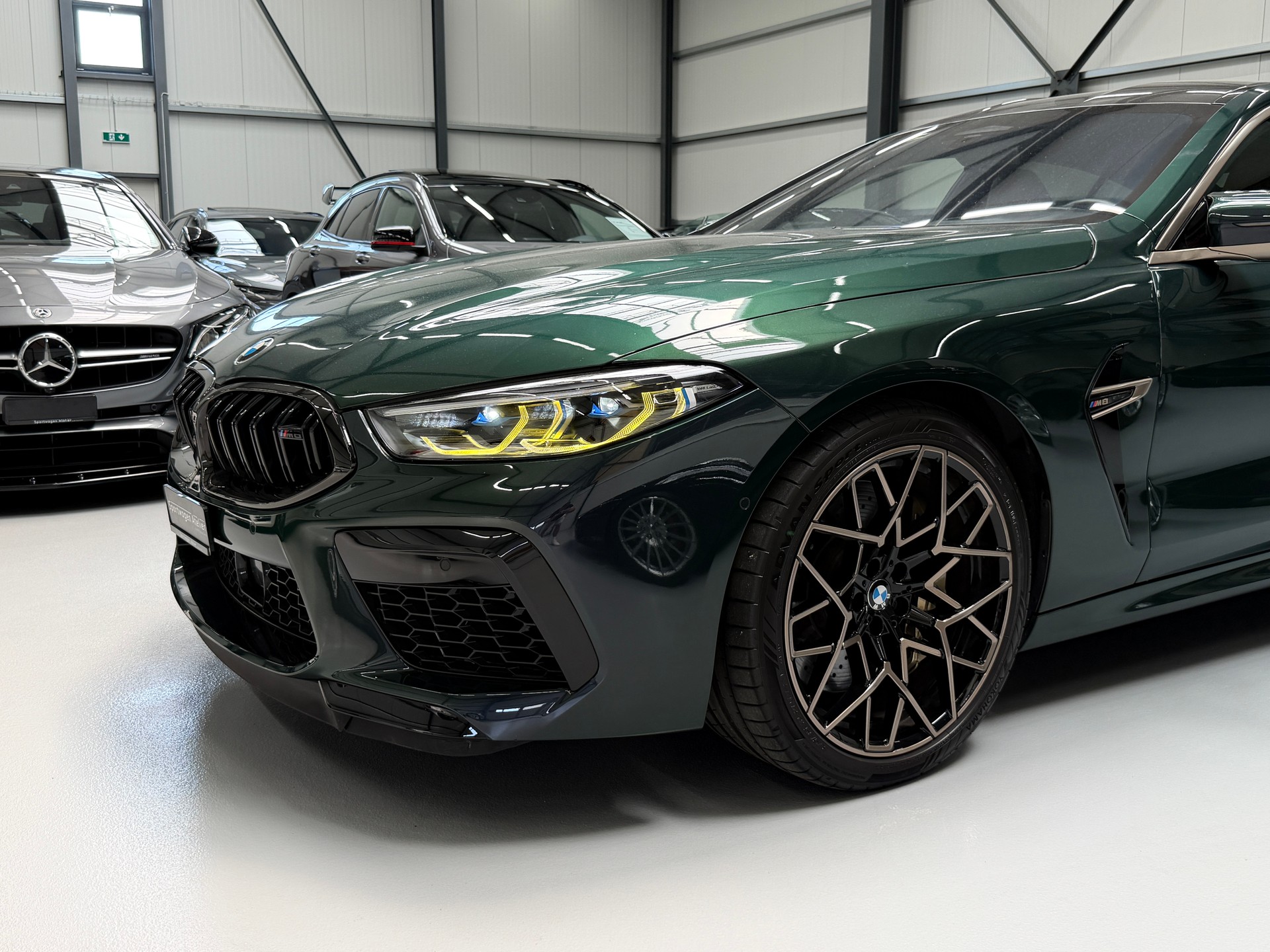 BMW M8 xDrive M Competition First Edition 1/400 "Akrapovic"-image-2