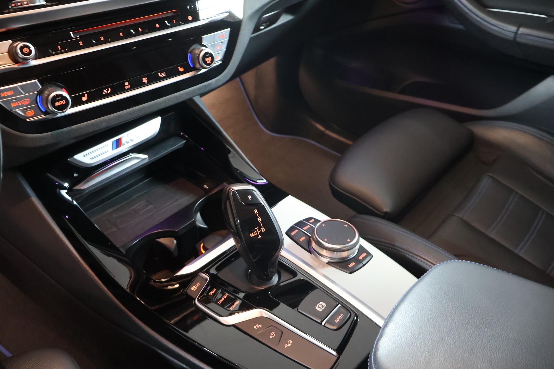 BMW X3 xDrive M40i Steptronic-image-12