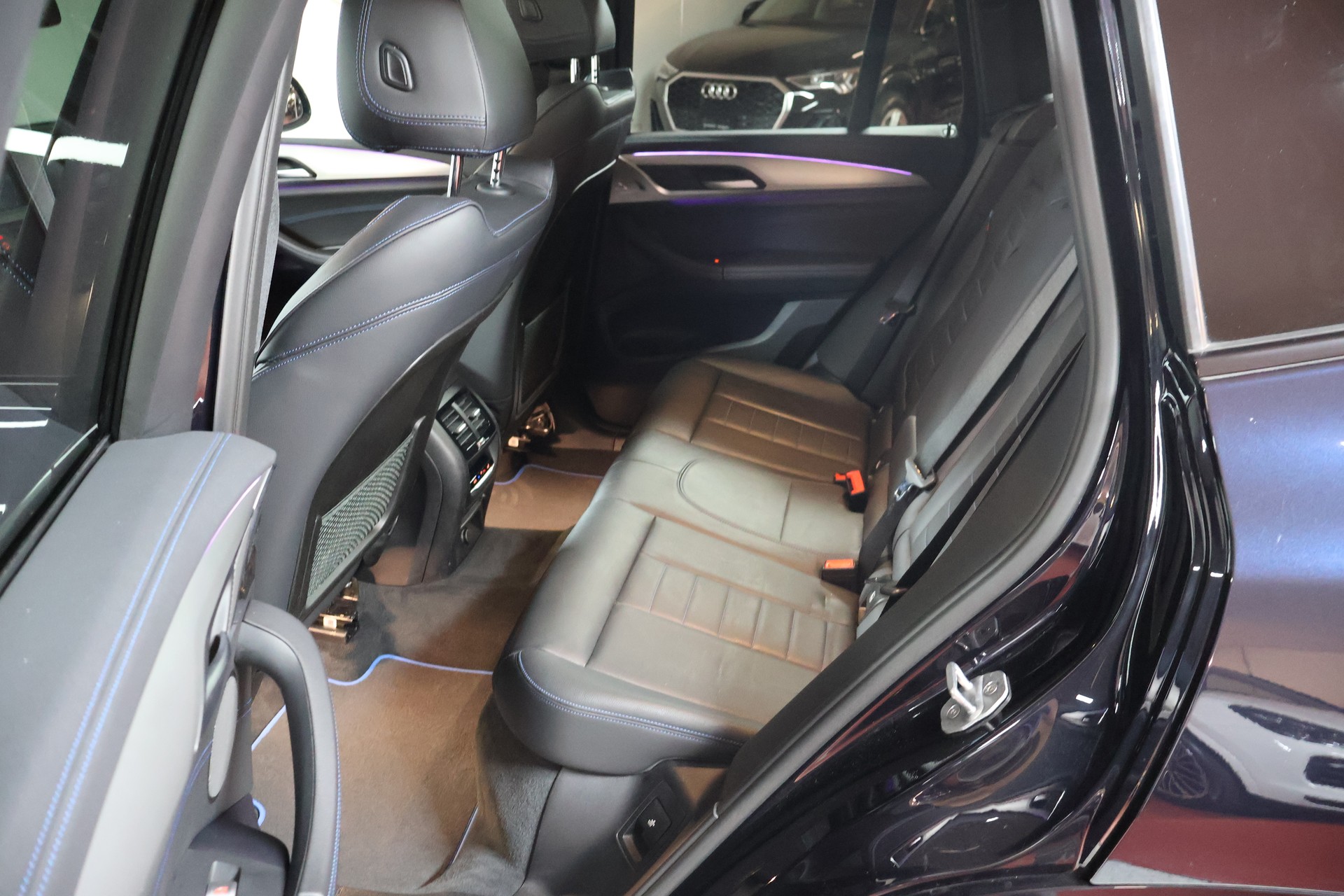 BMW X3 xDrive M40i Steptronic-image-19