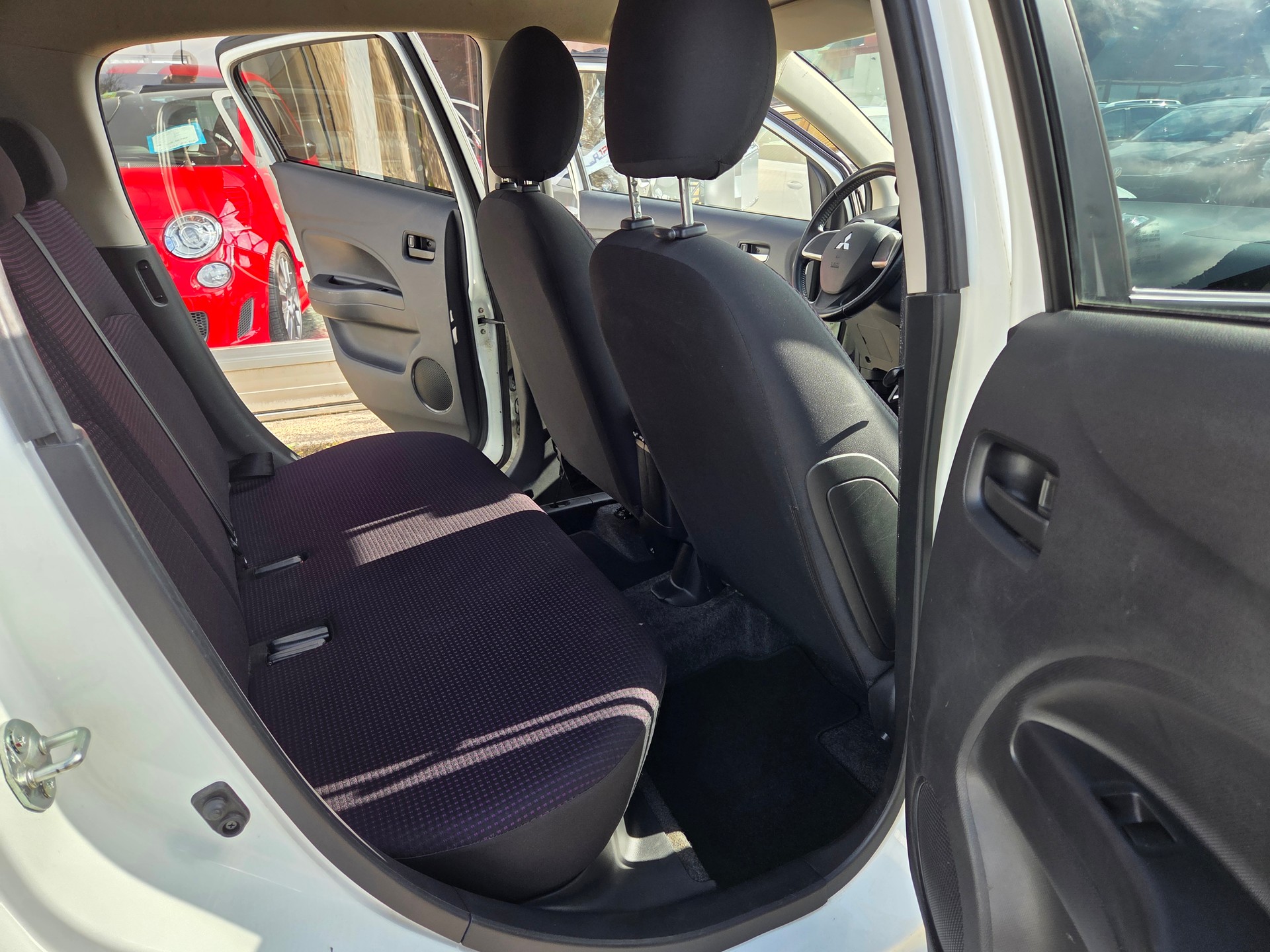 MITSUBISHI Space Star 1.2 Intense CVT-image-10