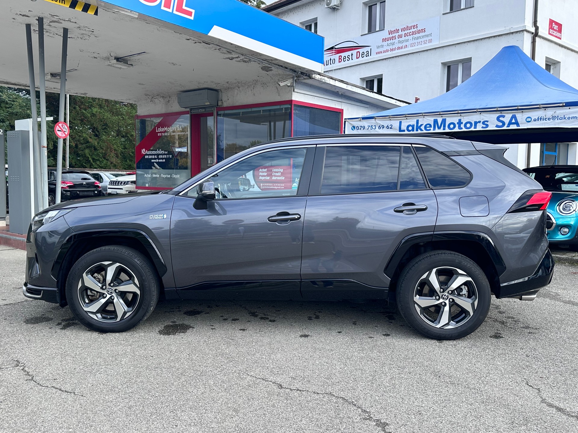 TOYOTA RAV-4 2.5 Plug-In rechargeable - Premium e-CVT 4WD-image-2
