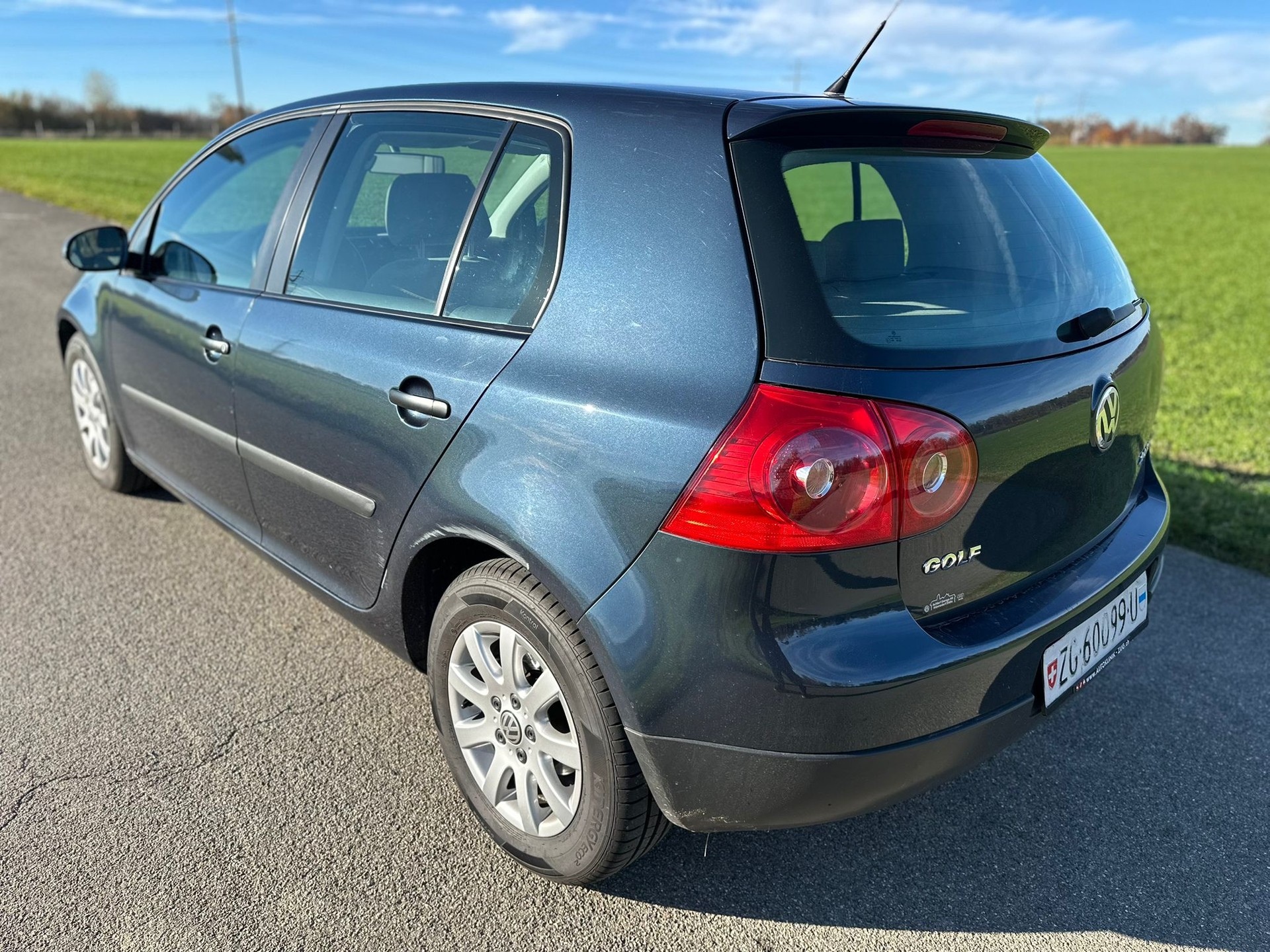 VW Golf 2.0 FSI Sportline-image-7