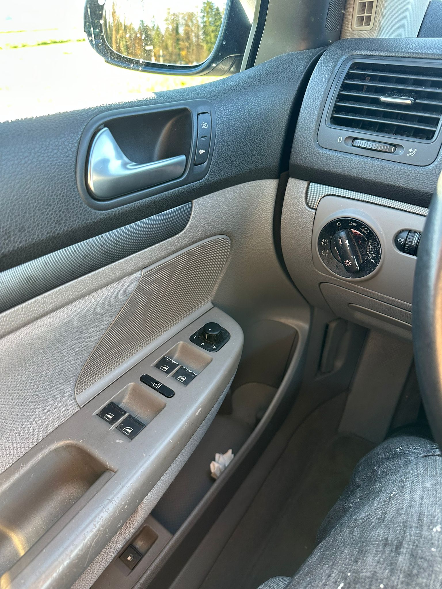 VW Golf 2.0 FSI Sportline-image-19