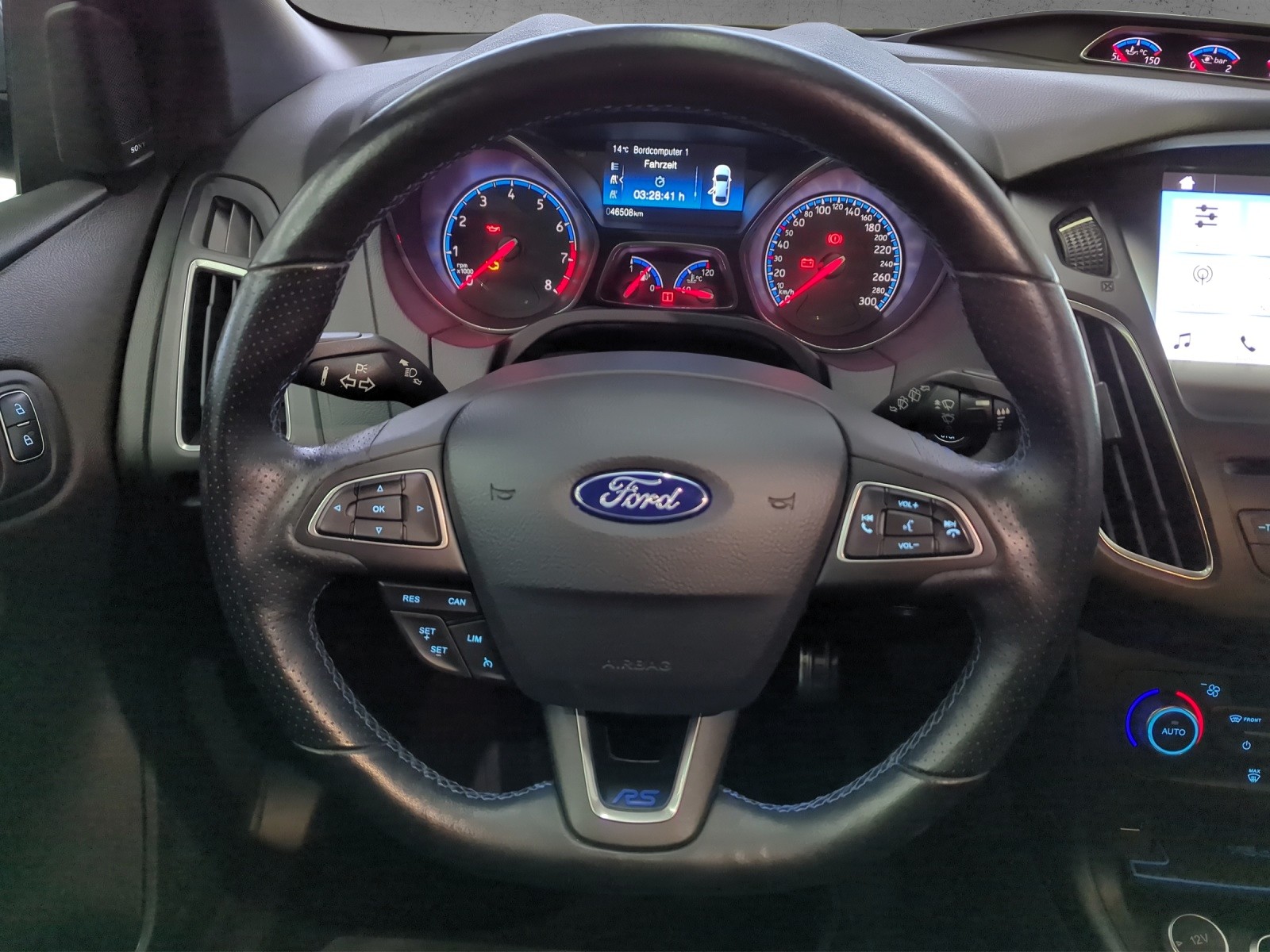 FORD Focus 2.3 EcoBoost RS+ AWD-image-9