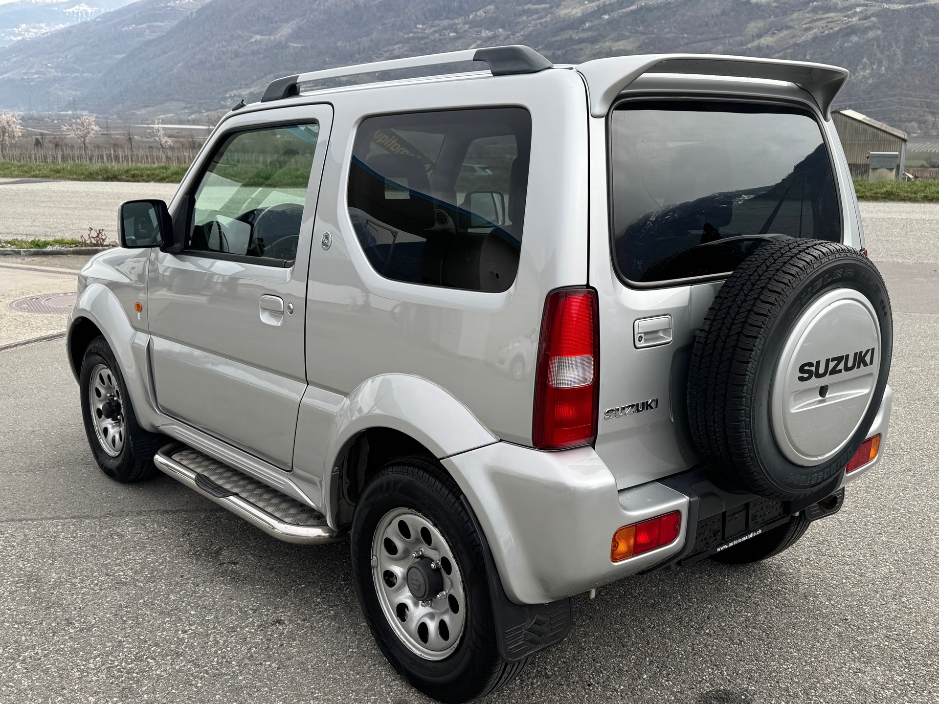 SUZUKI Jimny 1.3 16V GL Top Indigo Automatic-image-3