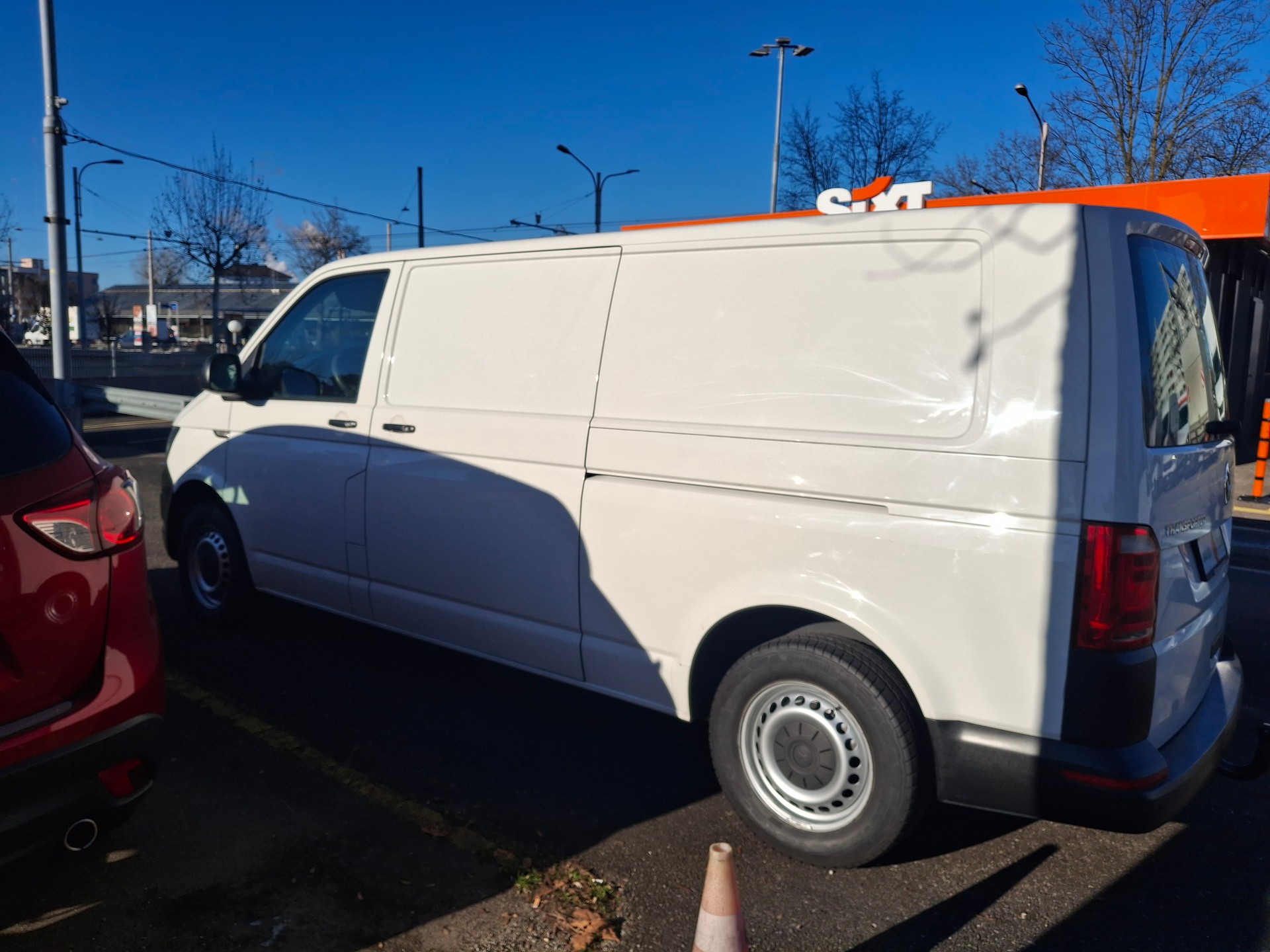 VW T6 2.0 TDI 4Motion-image-8