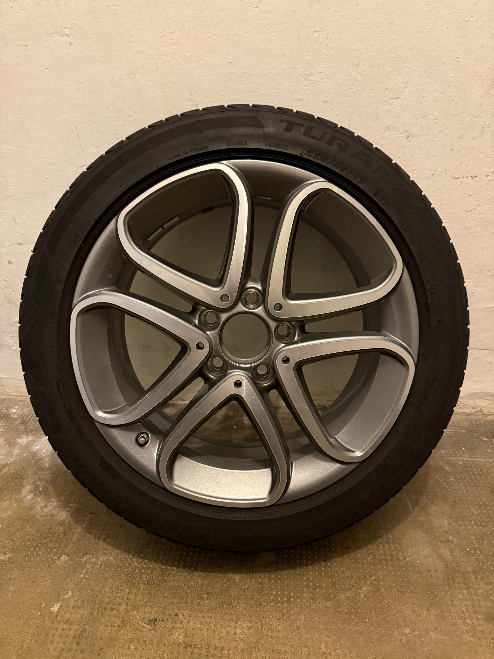 MERCEDES-BENZ A 180 Urban 7G-DCT-image-19