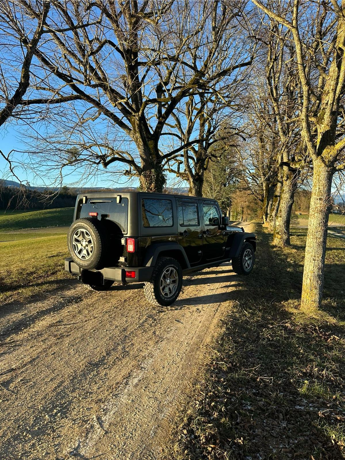 JEEP Wrangler 2.8CRD Unlimited Rubicon Automatic-image-1