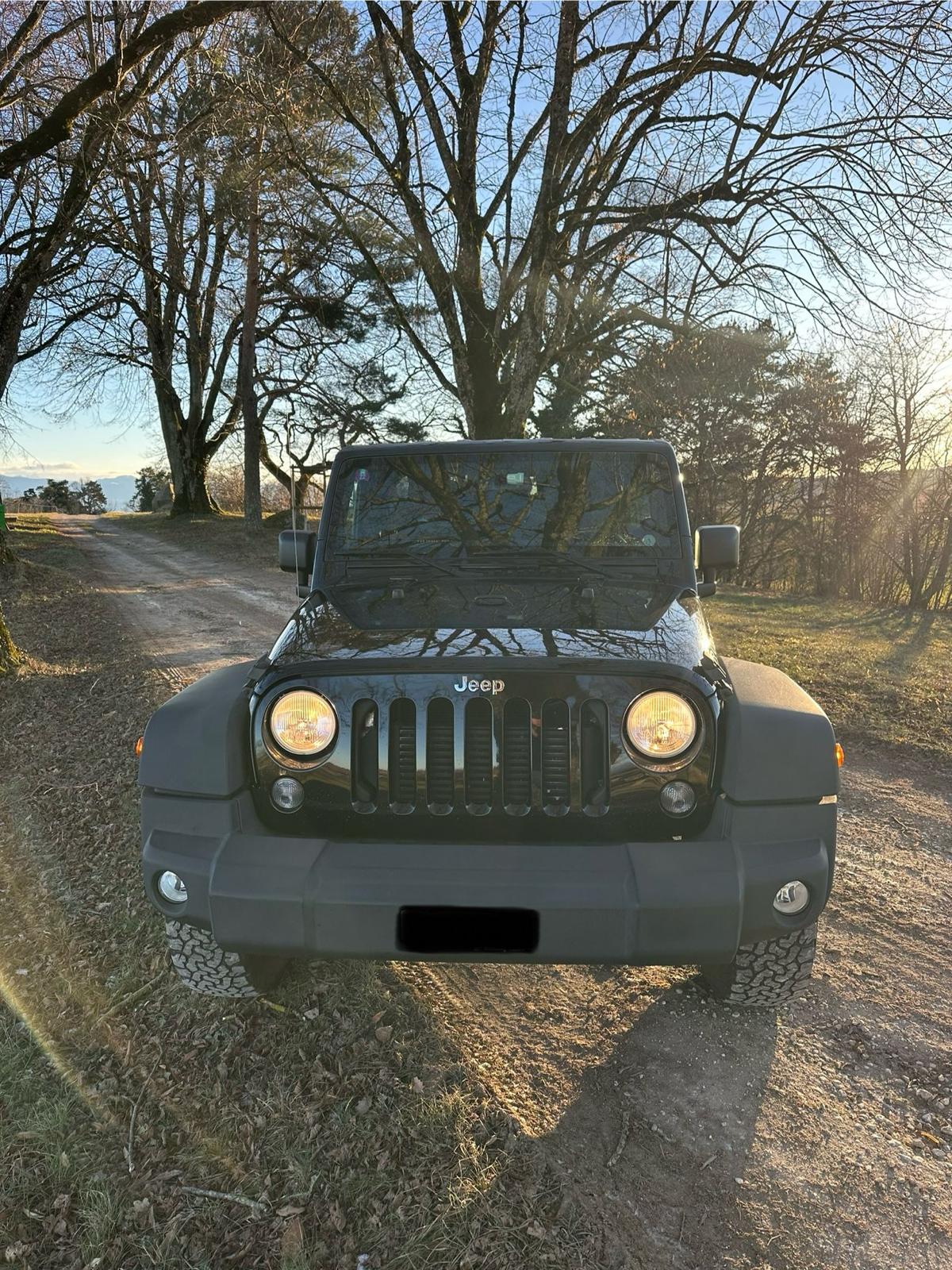 JEEP Wrangler 2.8CRD Unlimited Rubicon Automatic-image-3