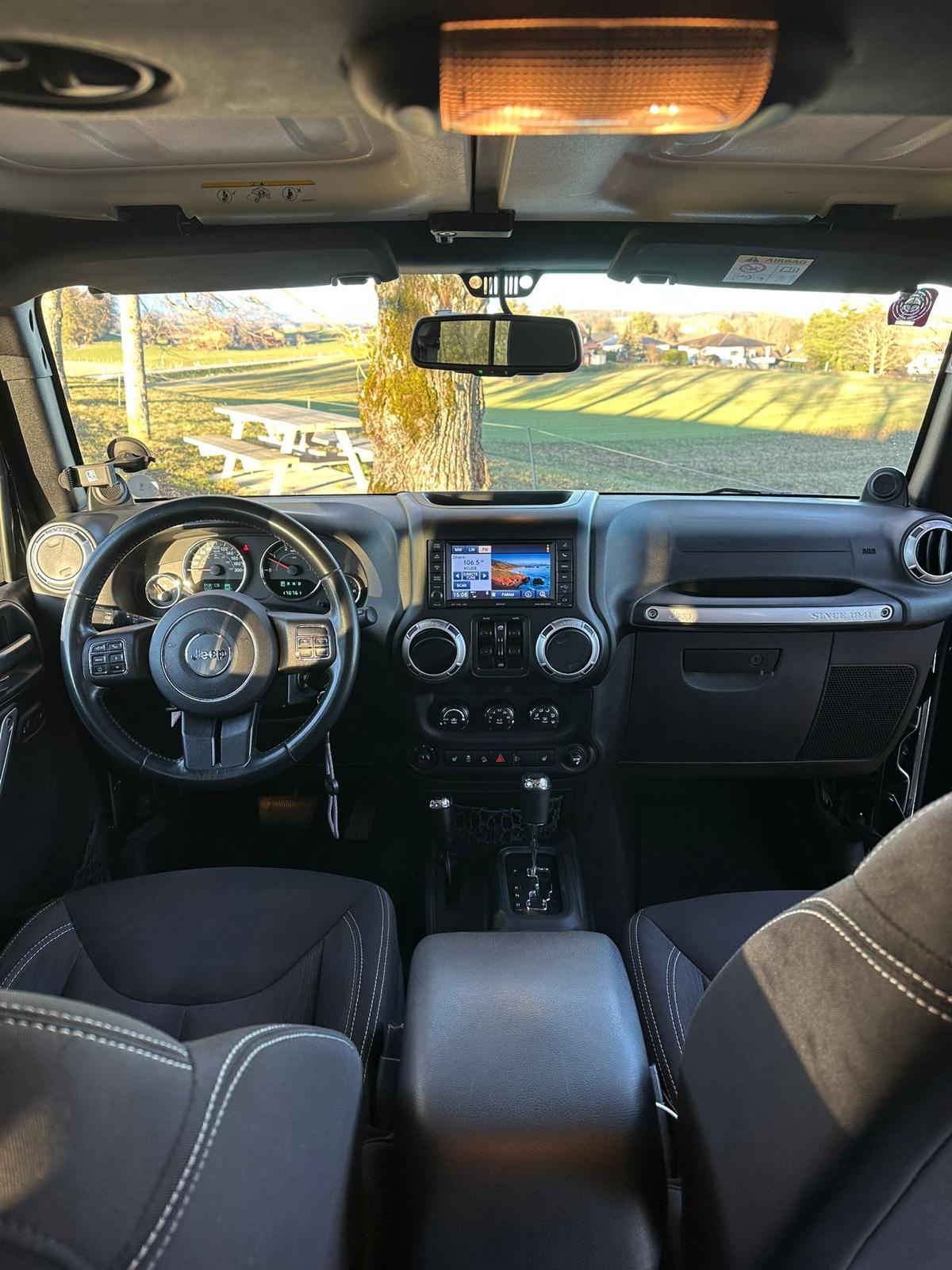 JEEP Wrangler 2.8CRD Unlimited Rubicon Automatic-image-9