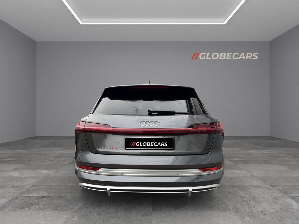 AUDI e-tron S quattro (Ch-Fahrzeug)-image-4