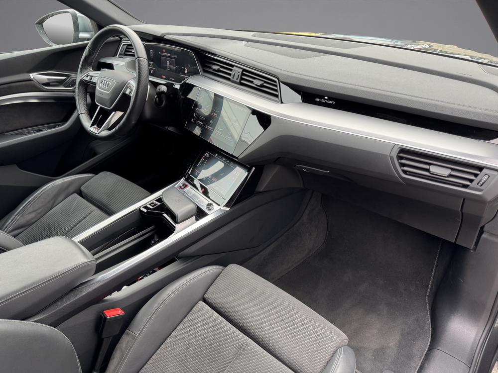 AUDI e-tron S quattro (Ch-Fahrzeug)-image-9