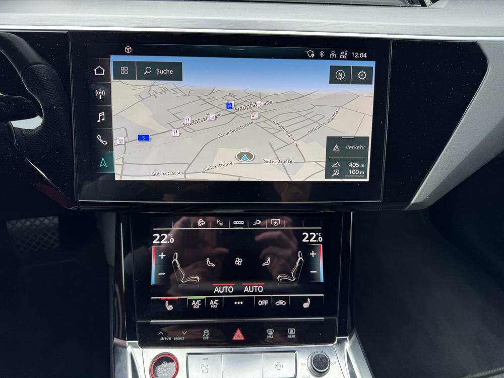 AUDI e-tron S quattro (Ch-Fahrzeug)-image-12