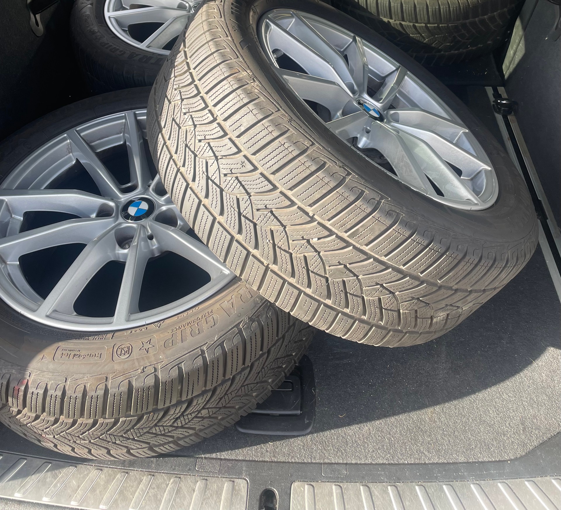 BMW 420d xDrive 48V Coupé M Sport Steptronic-image-15