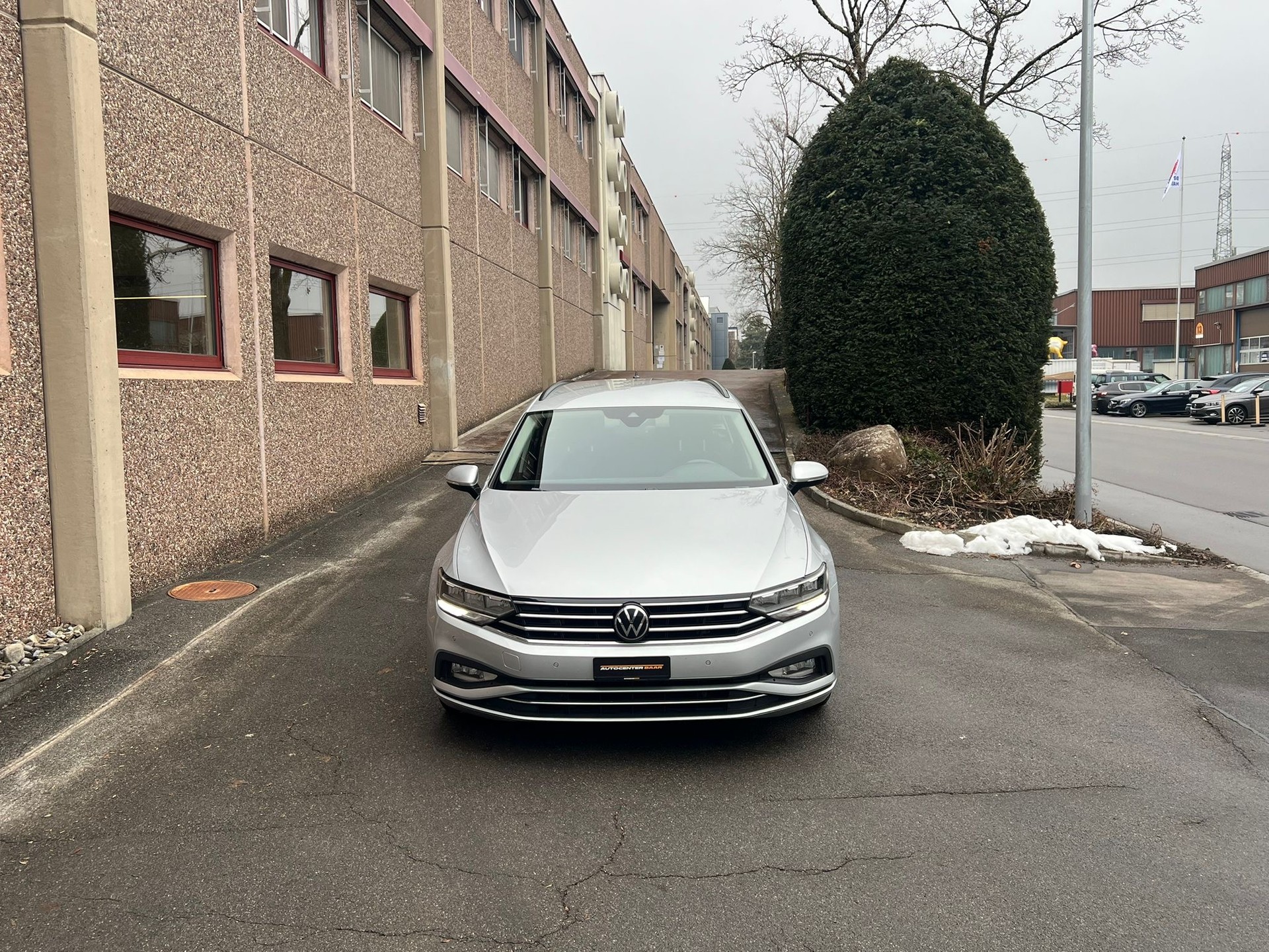VW Passat 2.0 TDI BMT Business 4Motion DSG-showroom-element-1