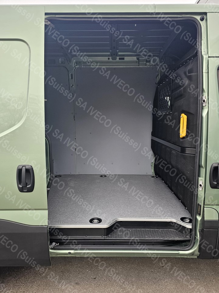 IVECO 35S18HA8 V H2-image-8
