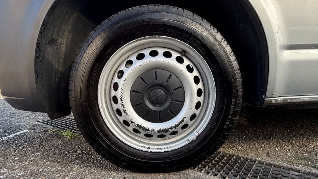 VW T6.1 2.0 TDI EINBAU-SCHRÄNKE 3200 KG!!!-image-22