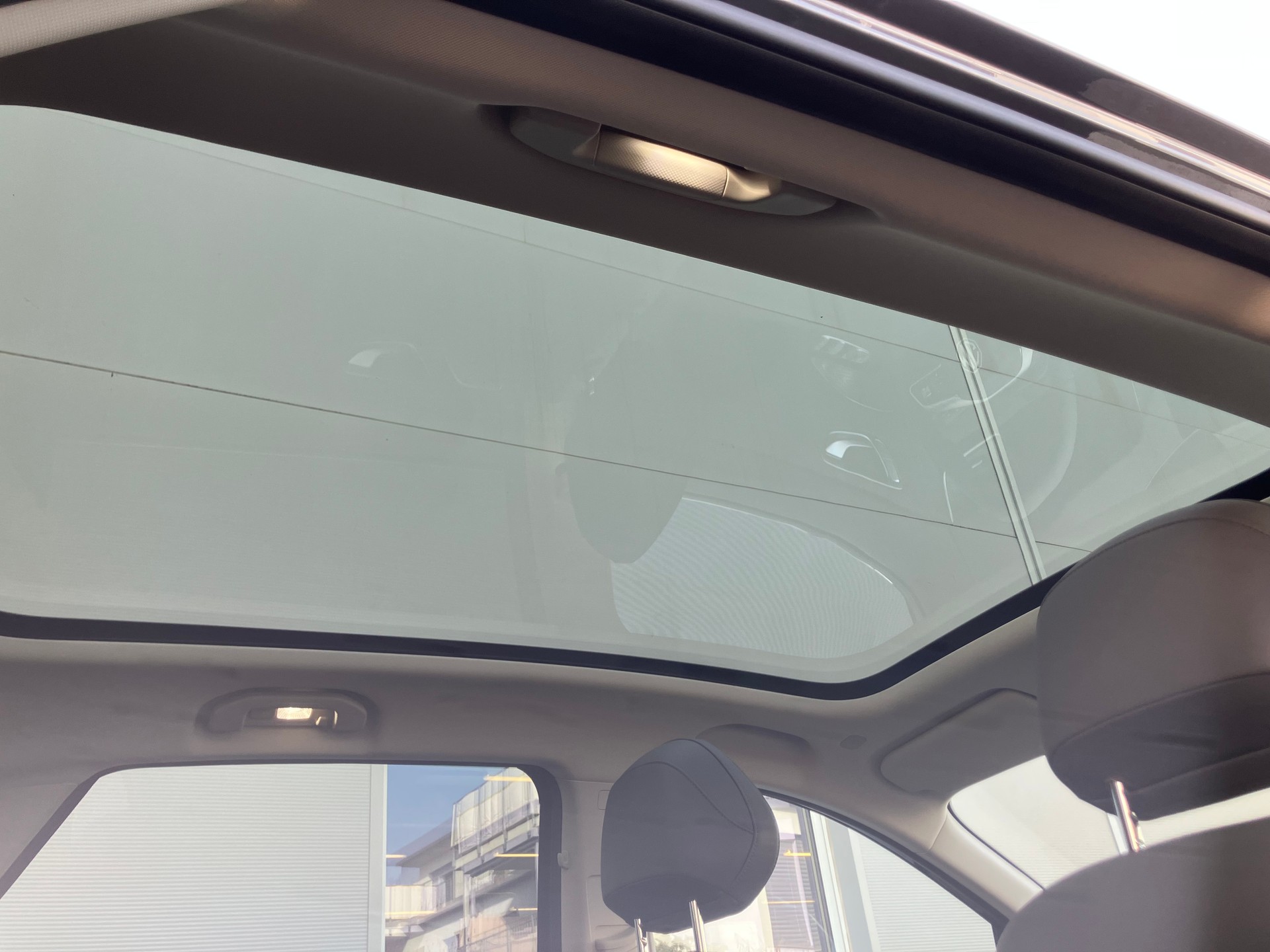 MG S6 EV 77kWh Luxury AWD-image-5
