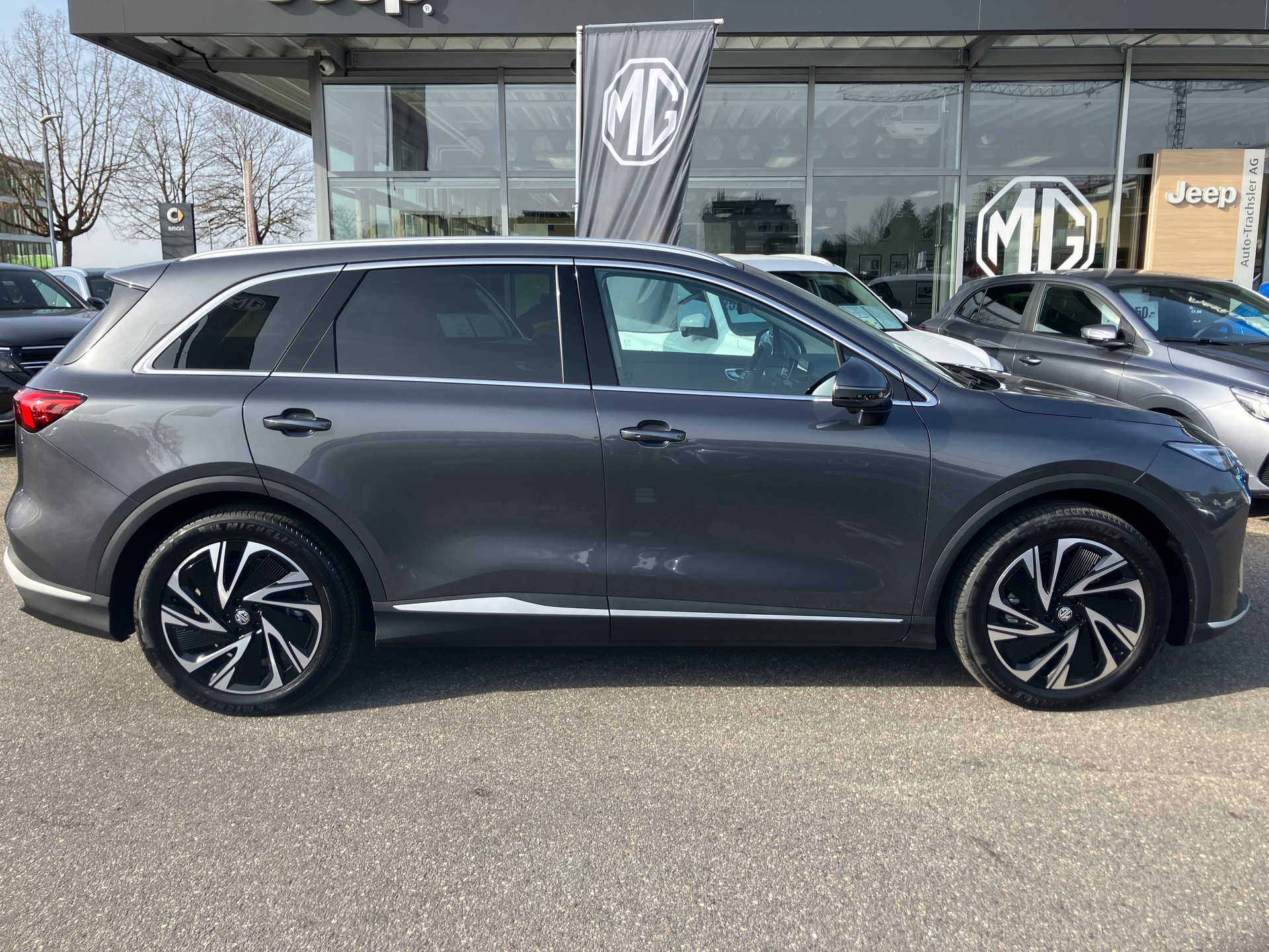 MG S6 EV 77kWh Luxury AWD-image-0