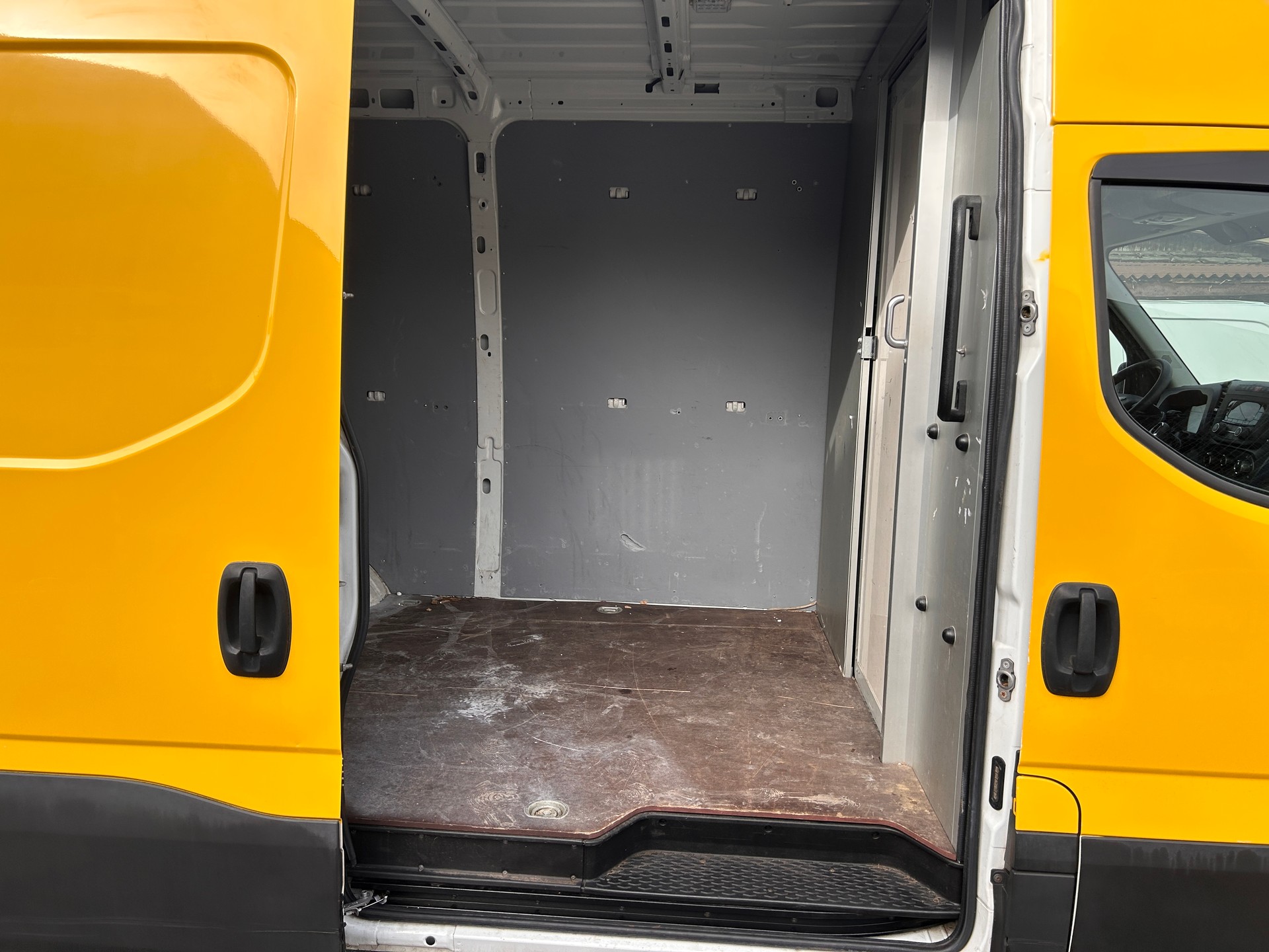 IVECO 35 S 14 A8 V-image-4