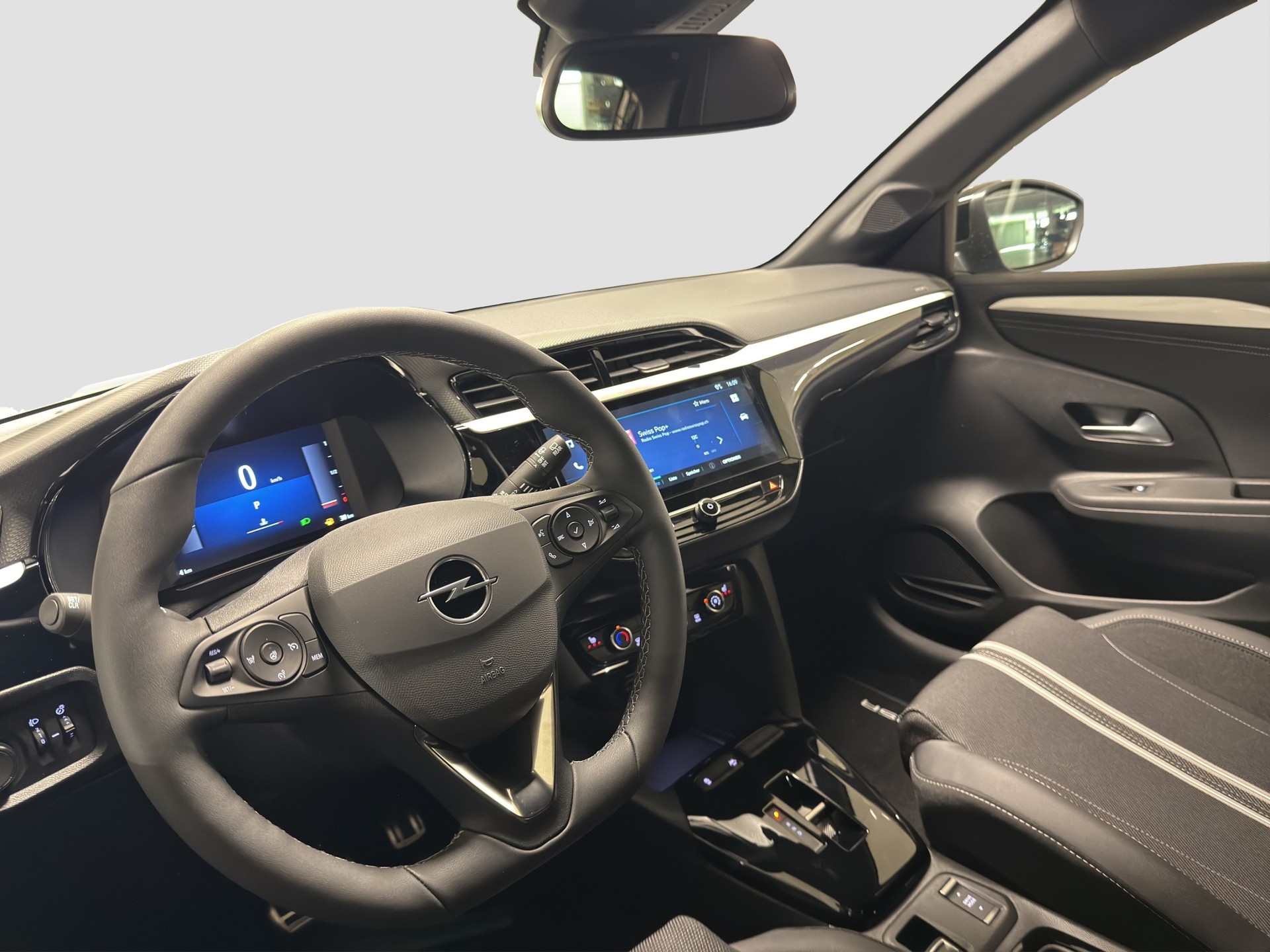 OPEL Corsa 1.2 T Hybrid Viva-image-12