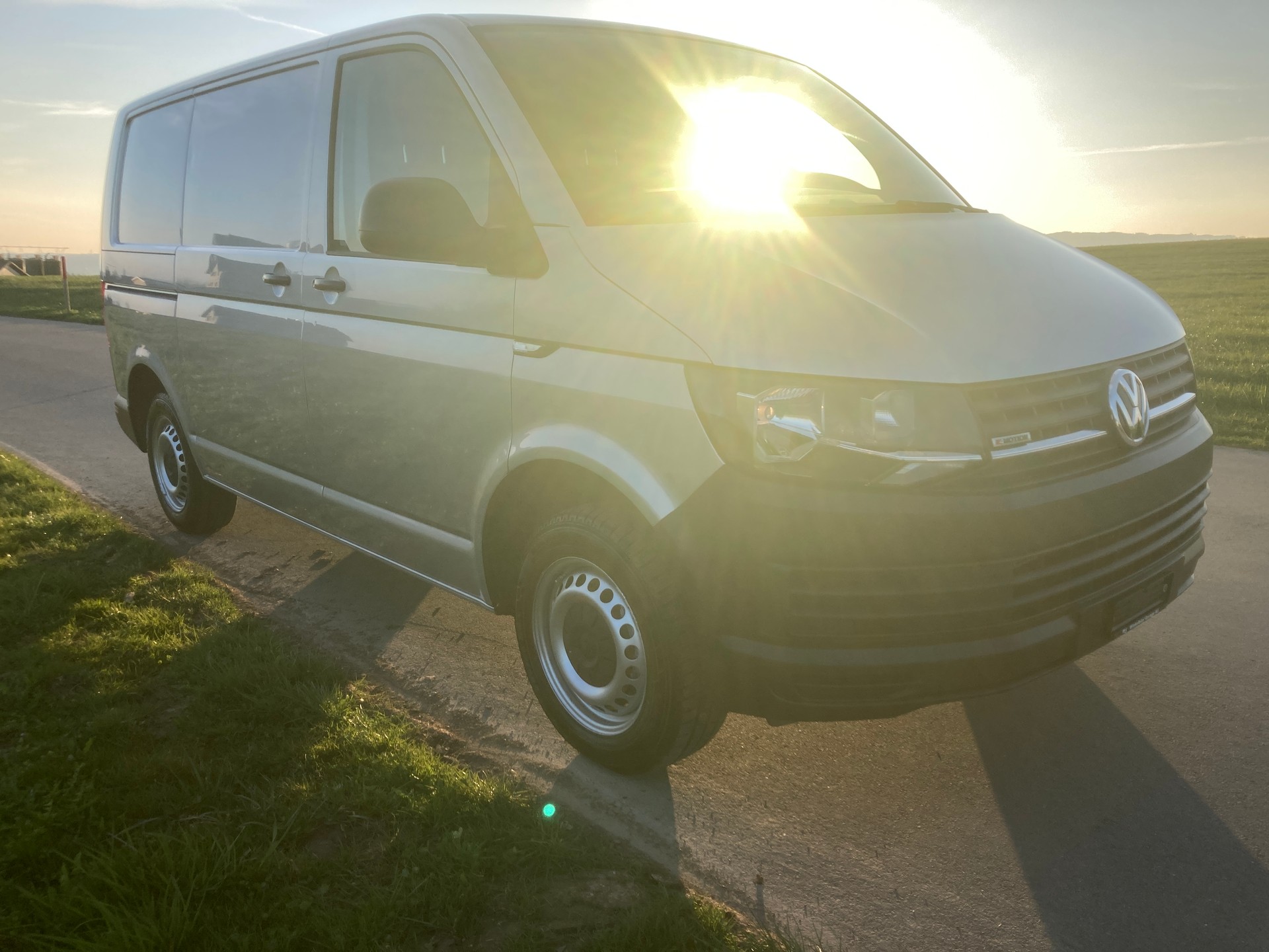 VW T6 2.0 TDI 4Motion-image-1