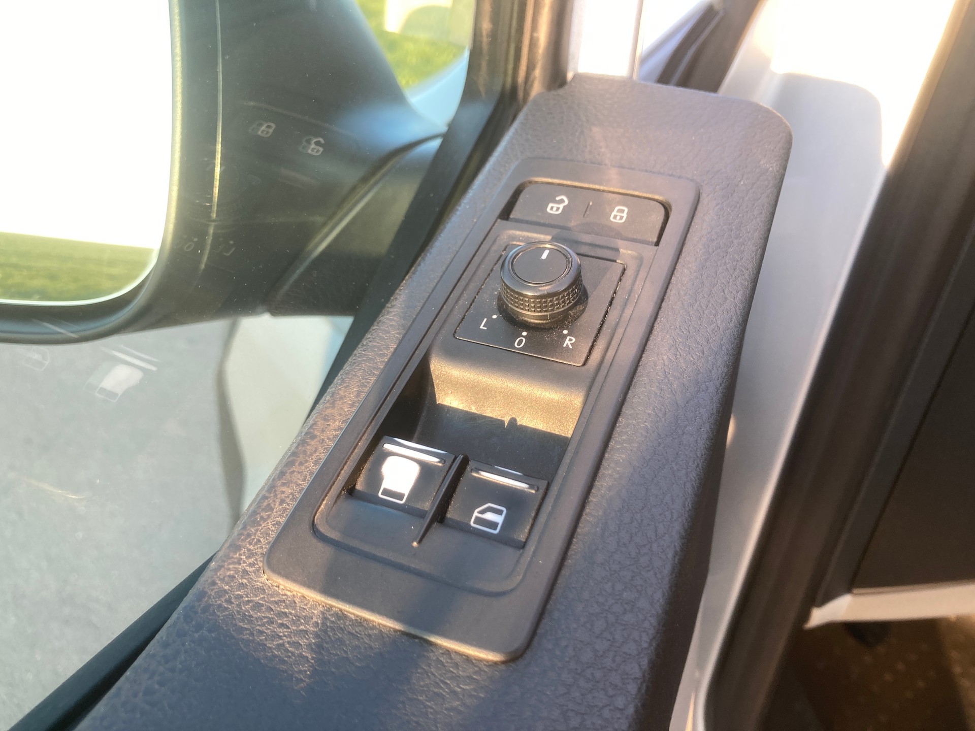 VW T6 2.0 TDI 4Motion-image-8