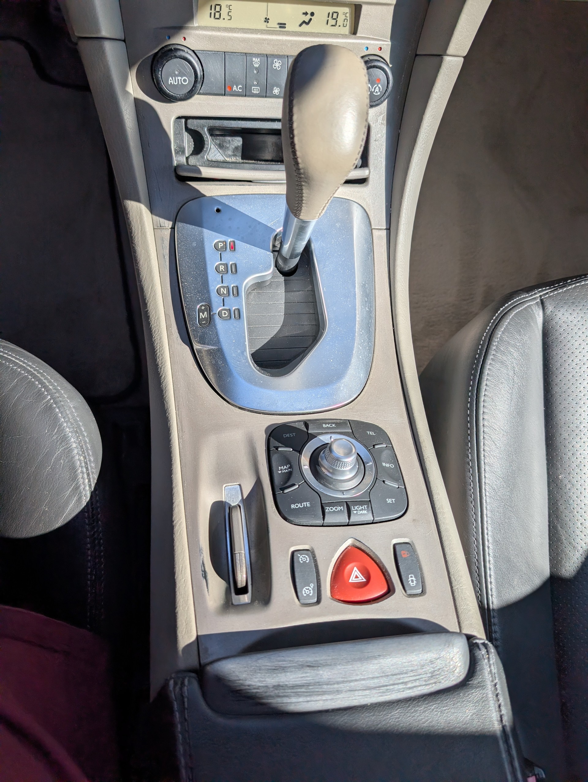 RENAULT Vel Satis 3.5 V6 Initiale Automatic-image-13