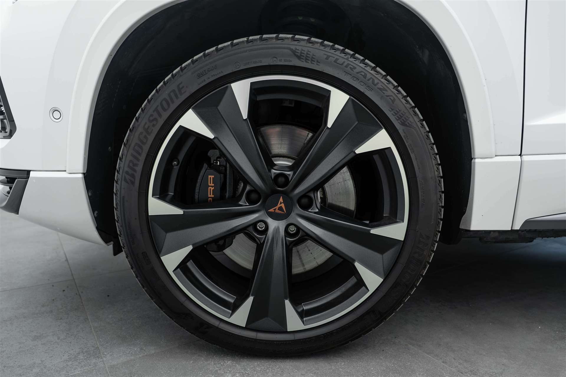 CUPRA Ateca 2.0TSI VZ 4Drive DSG 300PS-image-4