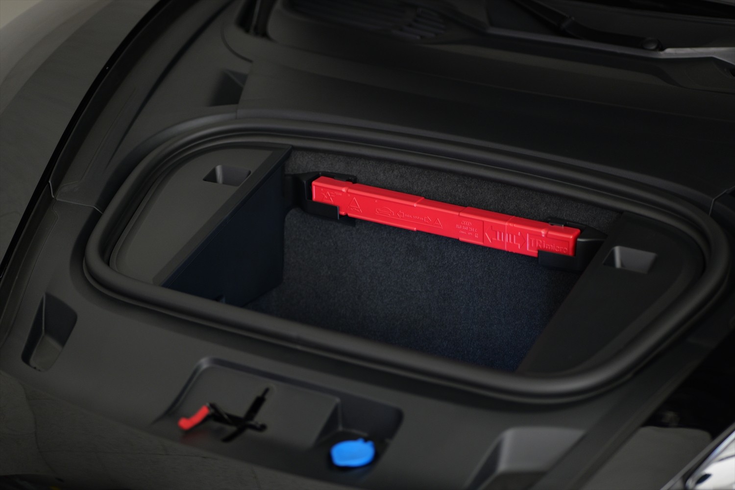 Taycan Cr. Tur Turb104kWh