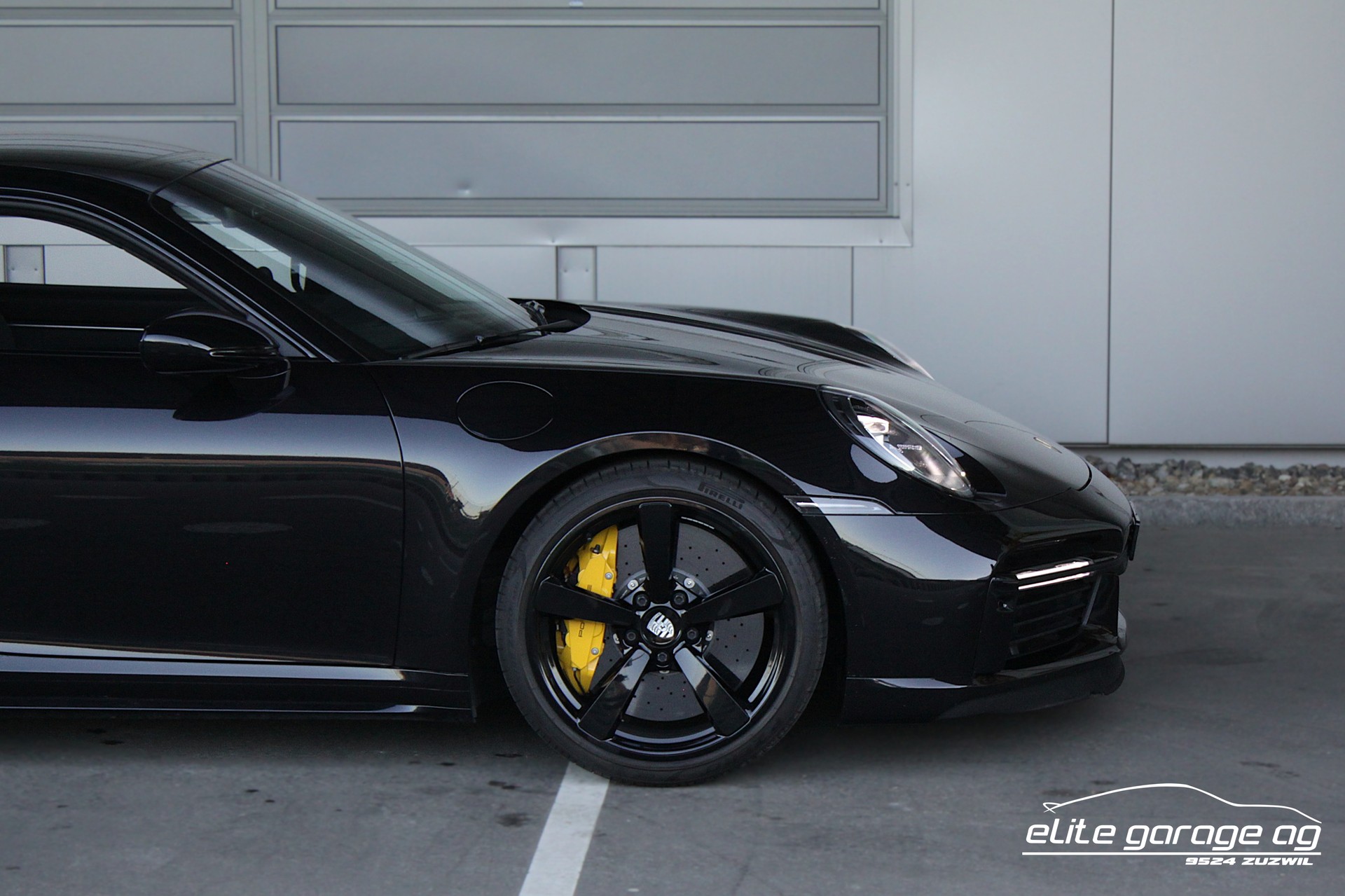 PORSCHE 911 Turbo S PDK 780 PS-image-9