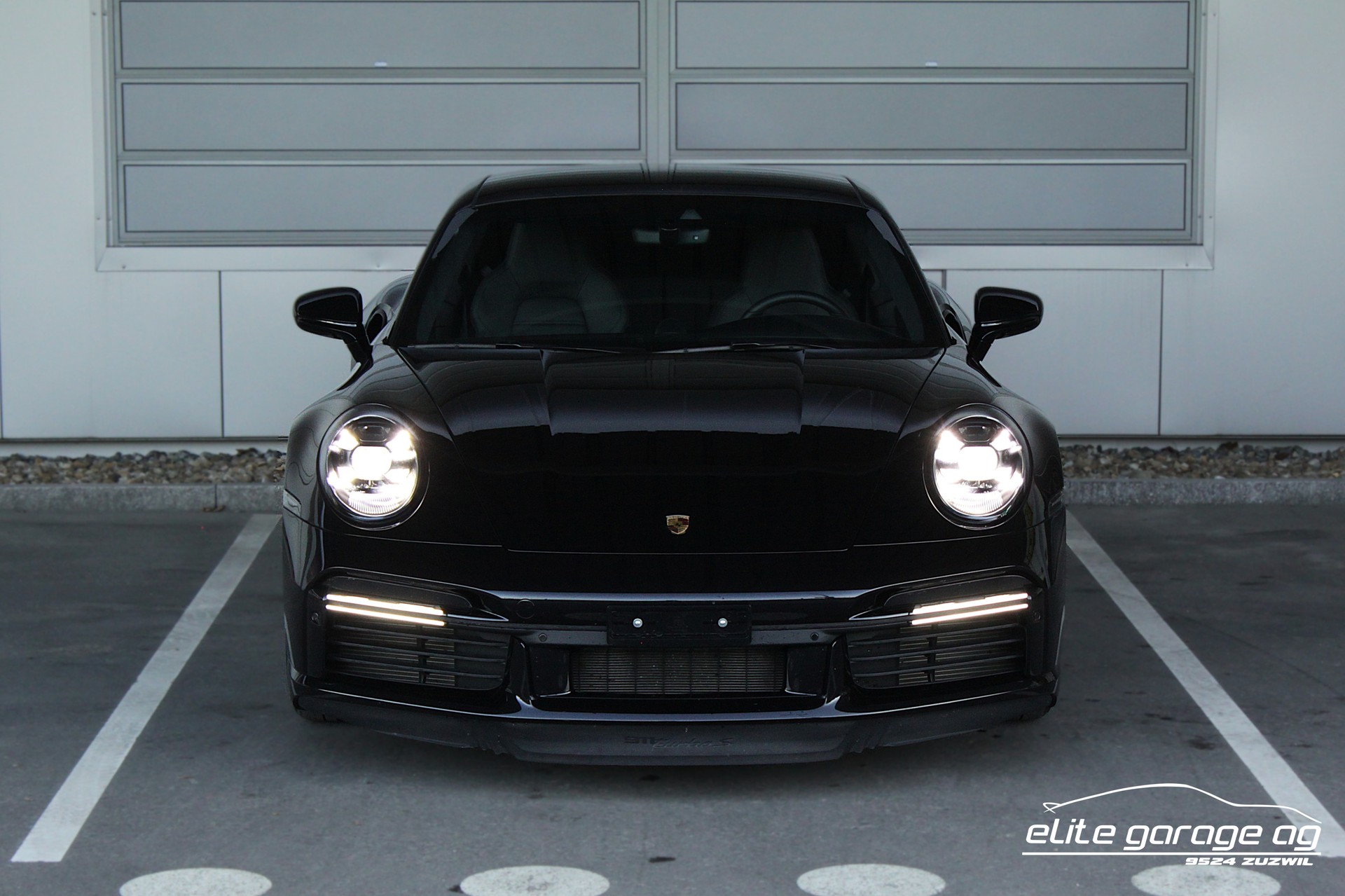 PORSCHE 911 Turbo S PDK 780 PS-image-7