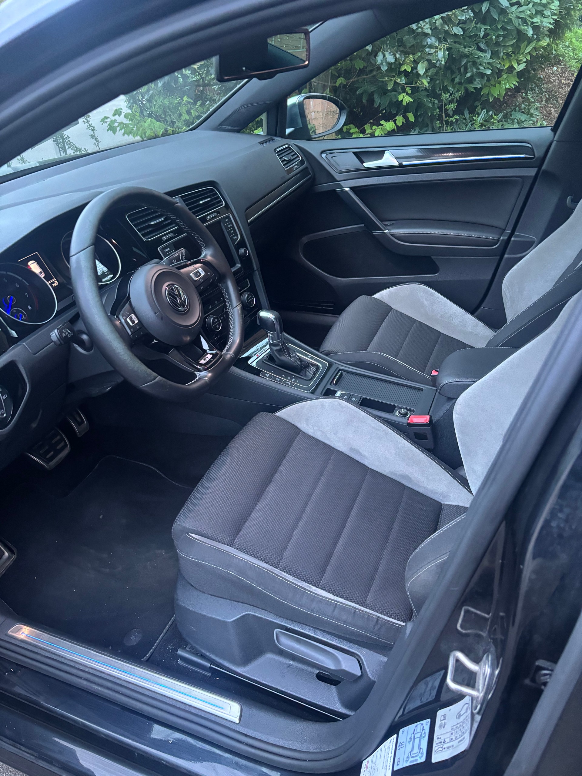 VW Golf 7 R-image-4