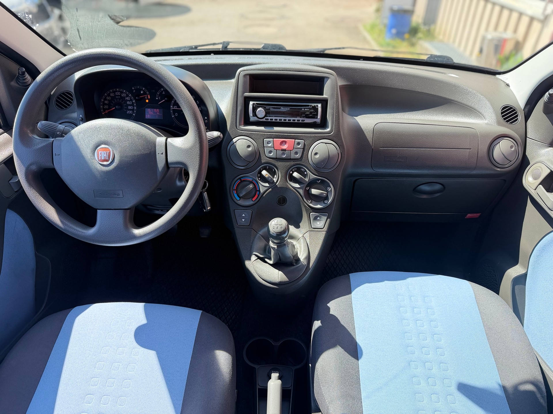 FIAT Panda 1.2 Dynamic-image-7