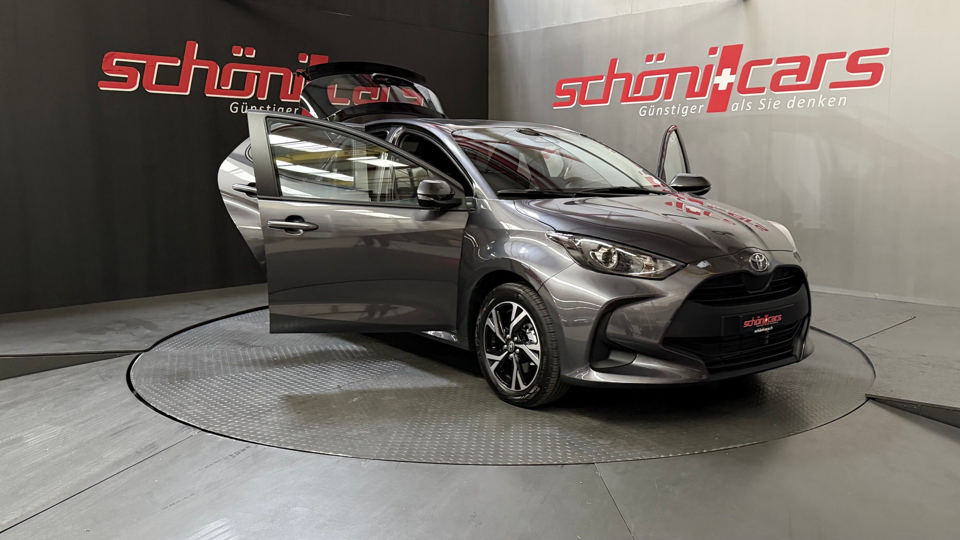 TOYOTA Yaris 1.5 Business e-CVT-image-8