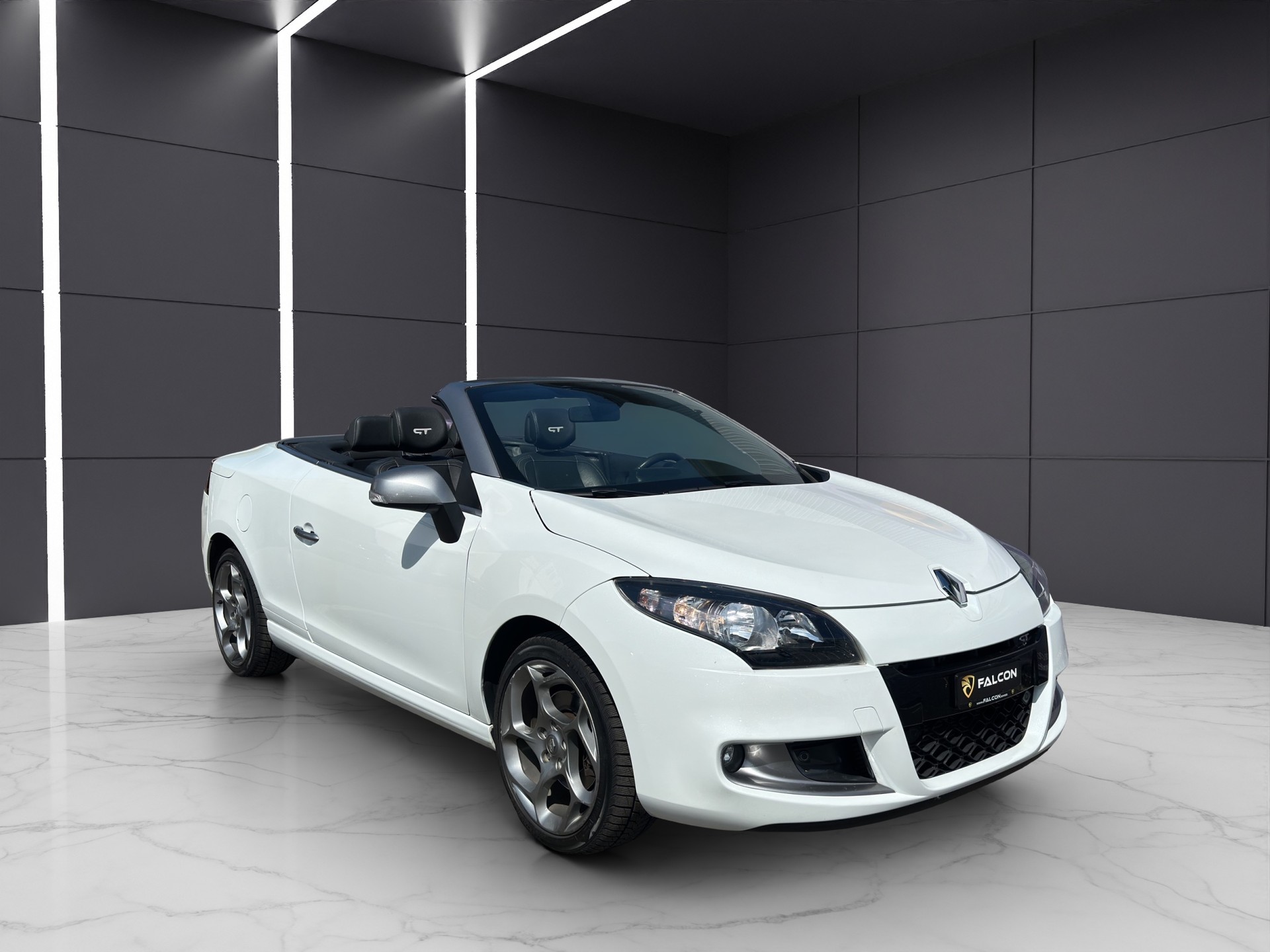 RENAULT Mégane CC 2.0 16V Turbo GT-image-8