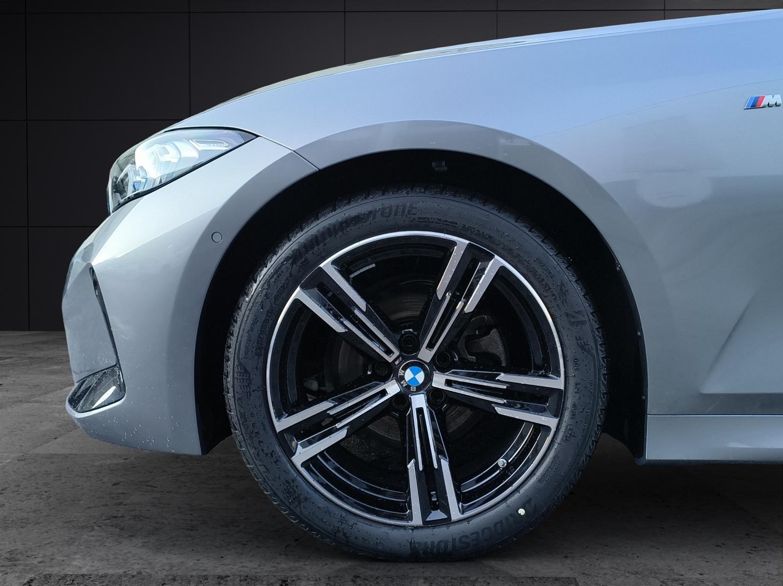 BMW 320d xDrive SAG Touring-image-8