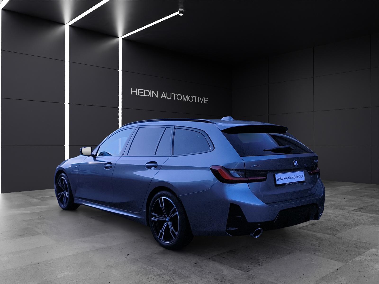 BMW 320d xDrive SAG Touring-image-2